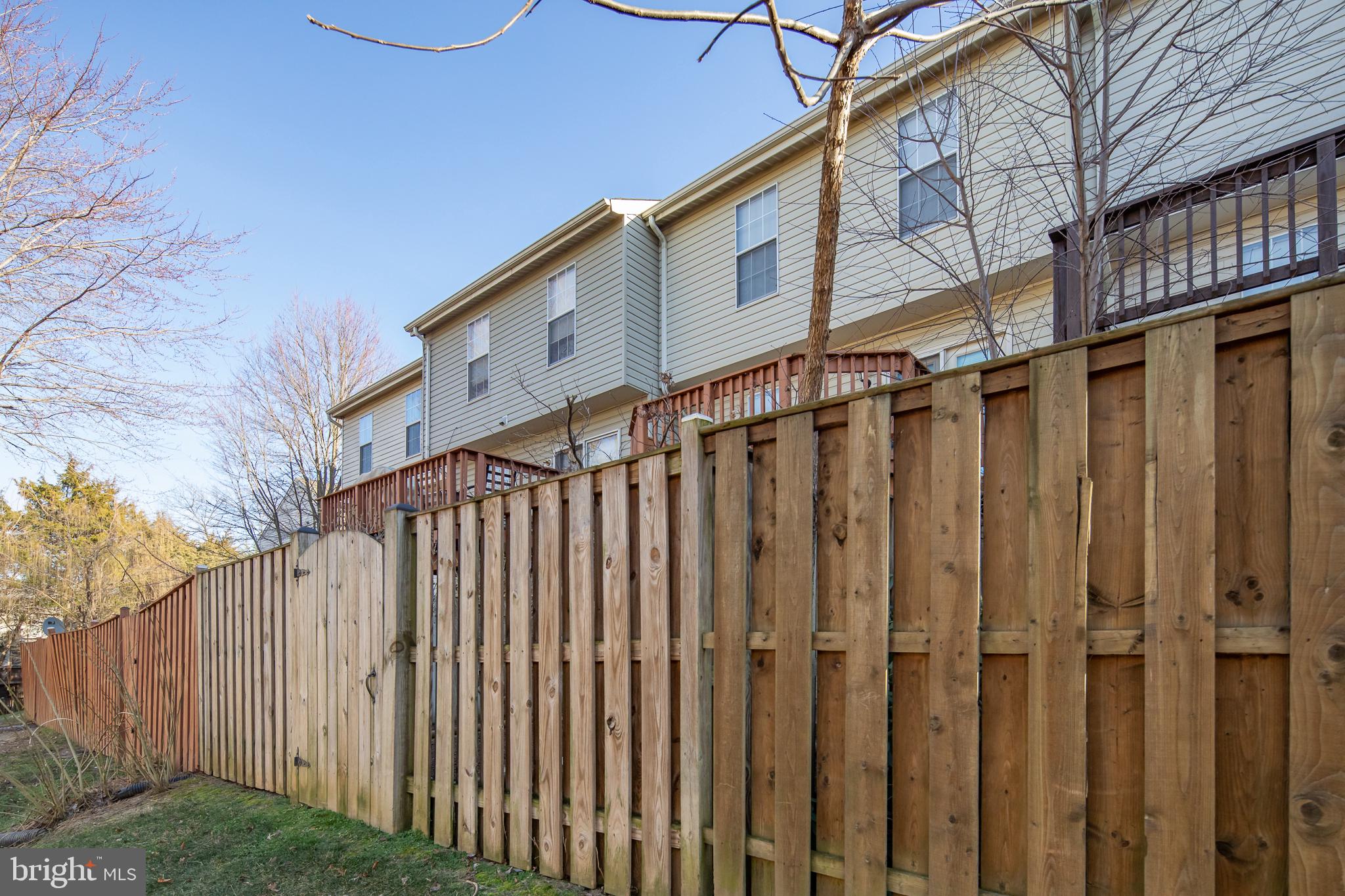 PARADISE - Residential