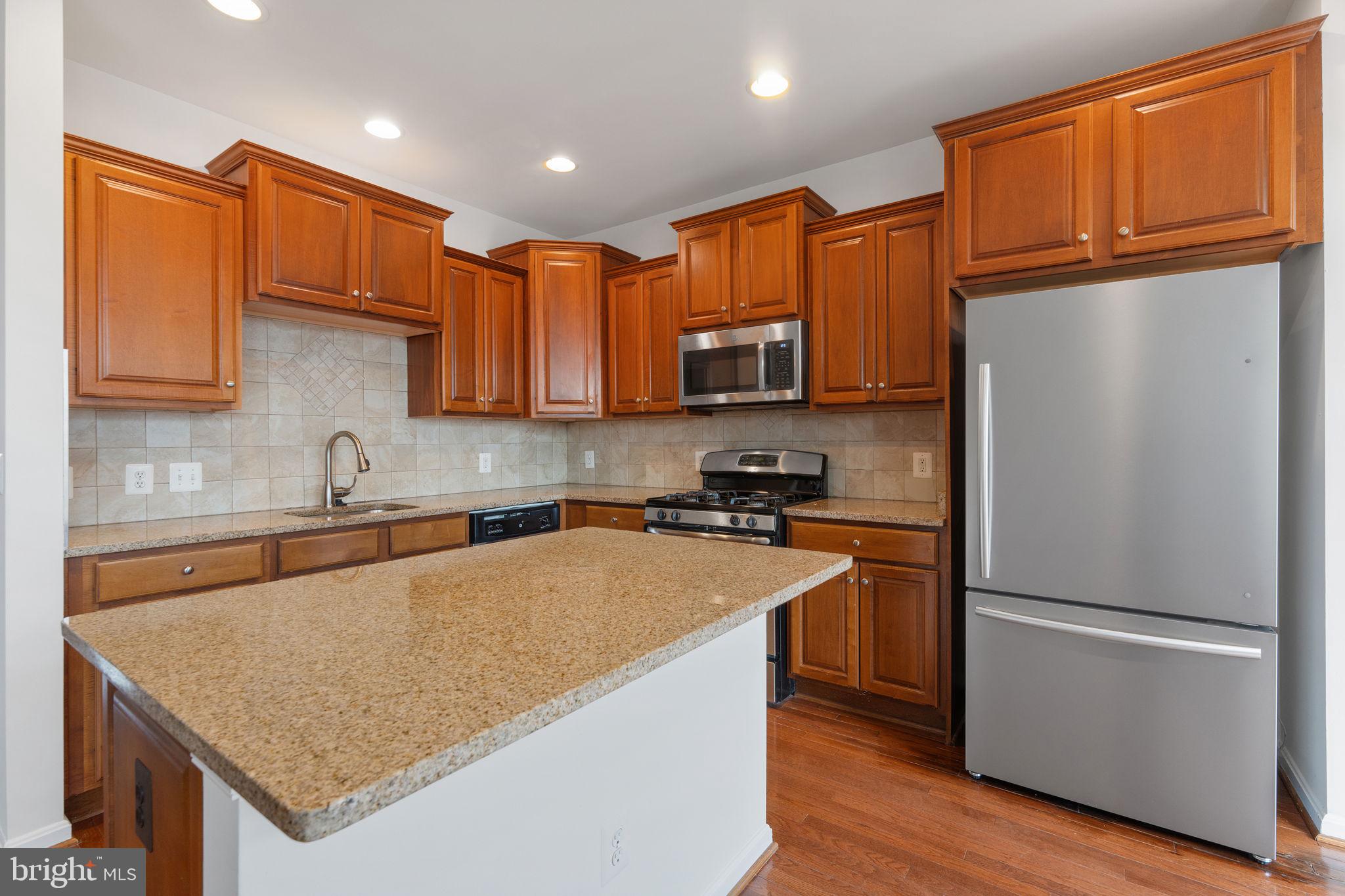 ALEXANDERS CHASE - Residential Lease