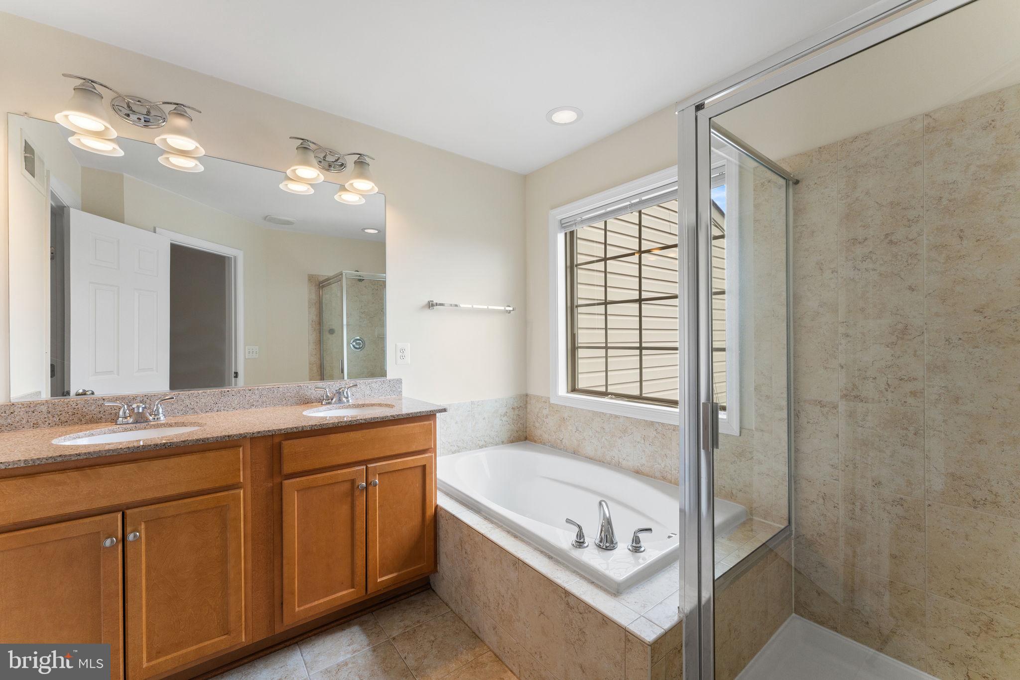 ALEXANDERS CHASE - Residential Lease