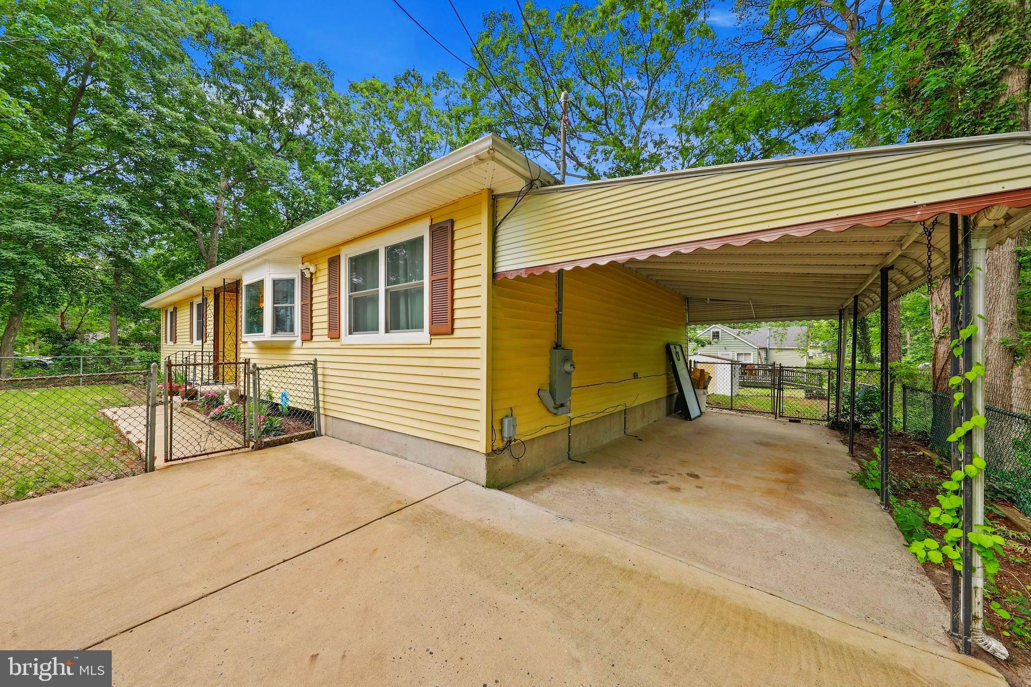 153 LILAC STREET