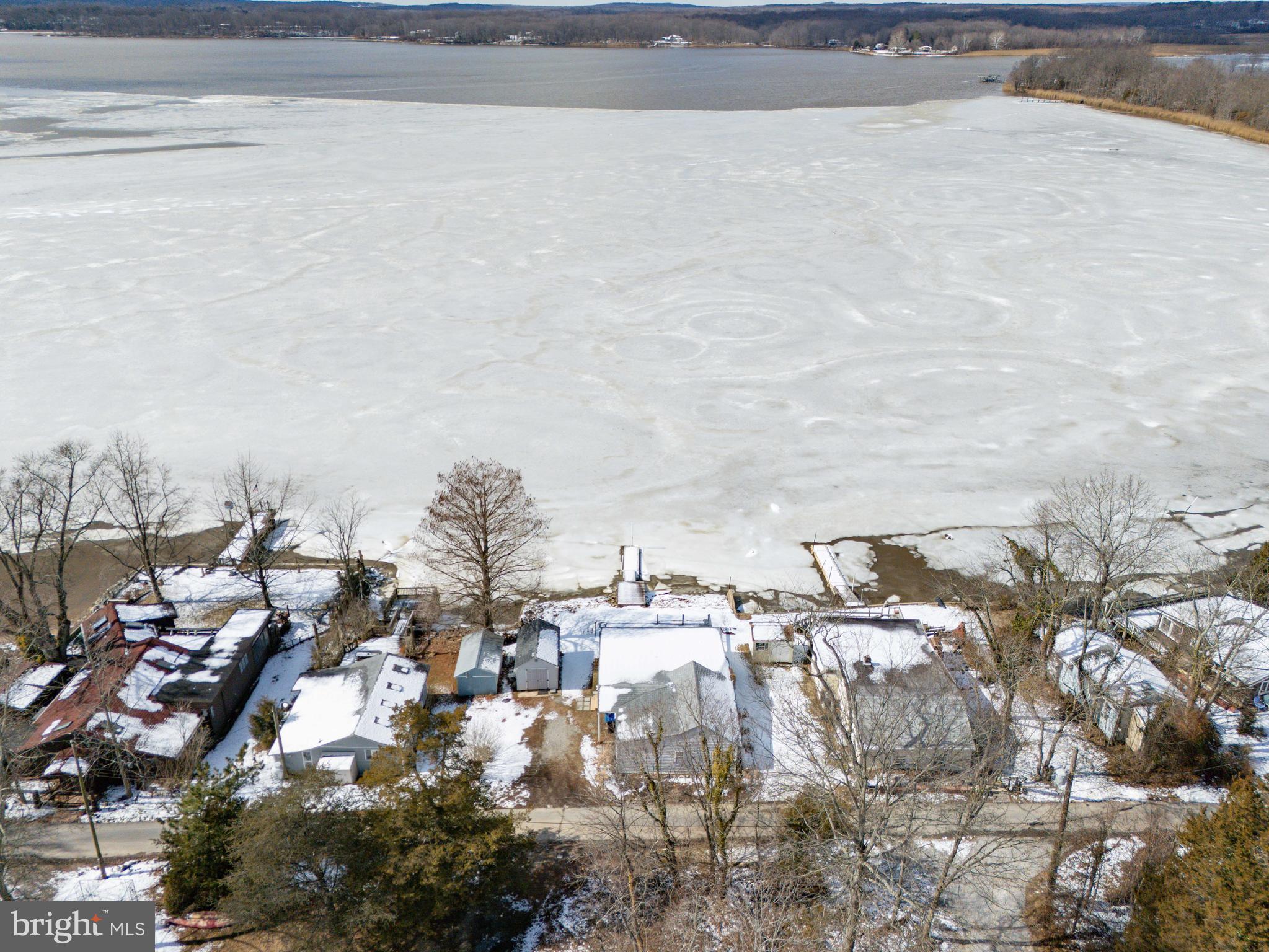 LEWIS SHORE - Residential