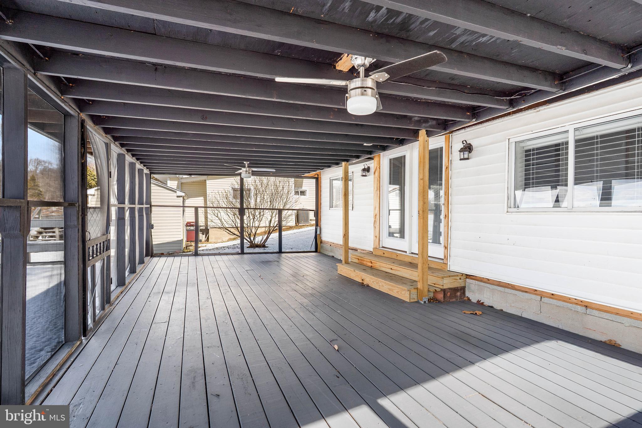 LEWIS SHORE - Residential