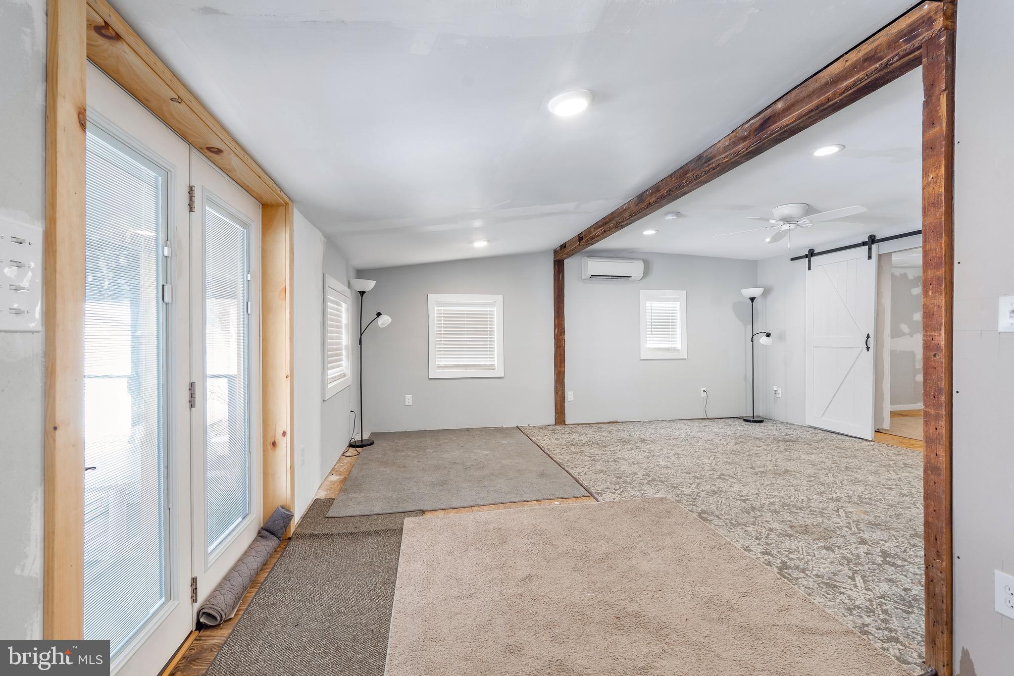 LEWIS SHORE - Residential