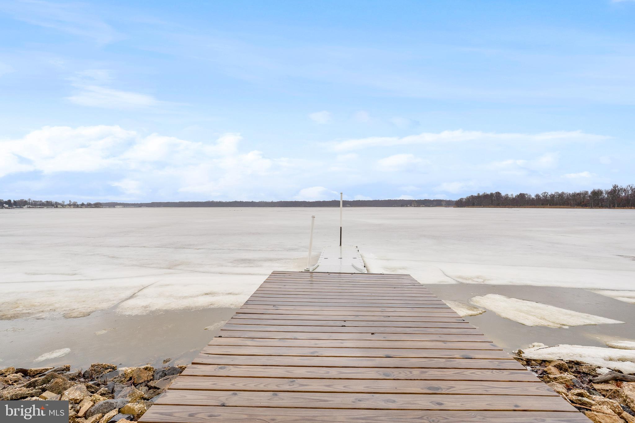 LEWIS SHORE - Residential