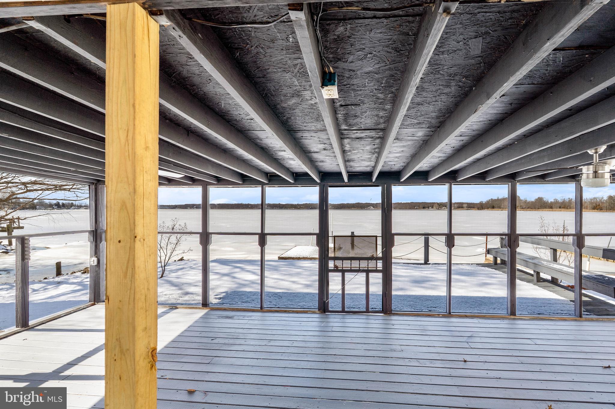 LEWIS SHORE - Residential