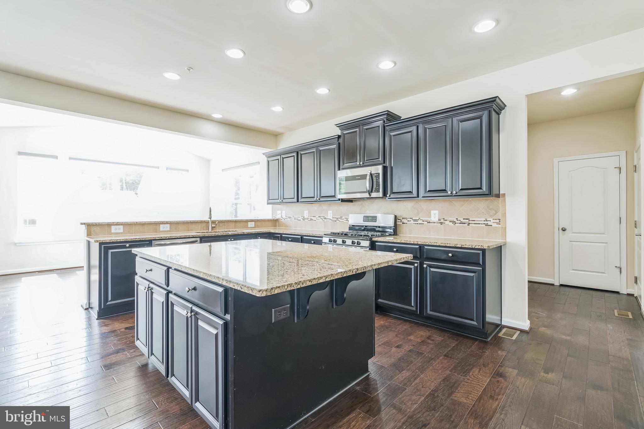 GROVES AT PINEY CHURCH - Residential Lease