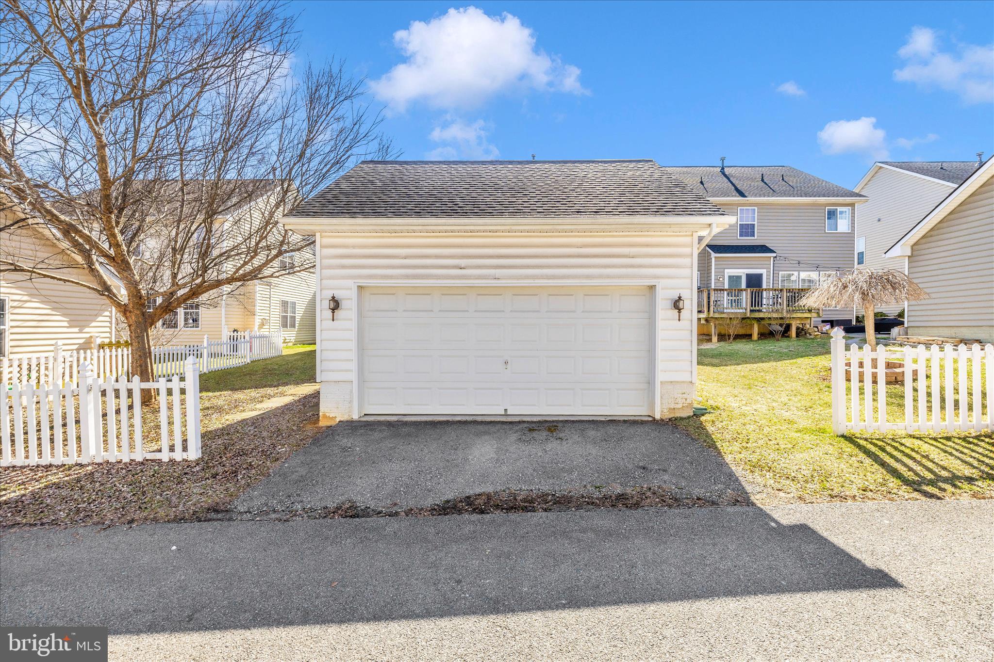 HUNTFIELD - Residential