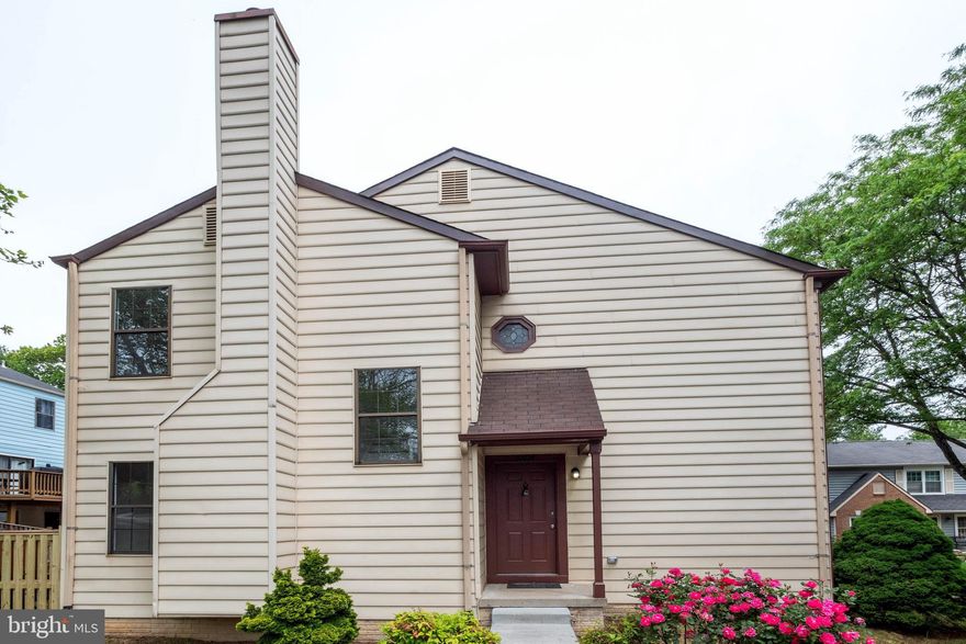 Walk to shops and VRE! Beautifully renovated 3 level townhouse. Unique corner lot. 3 bedrooms, 3 full bathrooms and a half bathroom on main level. Hardwood floors throughout main and upper level, including master bedroom. 2 other bedrooms and basement have new carpet. Fully renovated Kitchen including all new cabinets, new stainless-steel appliances, new hardware, new granite countertop. All bathrooms have been fully remodeled (new tile, vanities, lights, exhaust fans, toilets, doors). The whole home has been painted a modern warm, inviting gray, has all new lighting fixtures, switches, and outlets throughout. New HVAC system, newer washer and dryer, new laundry utility sink, wood burning fireplace in main level.