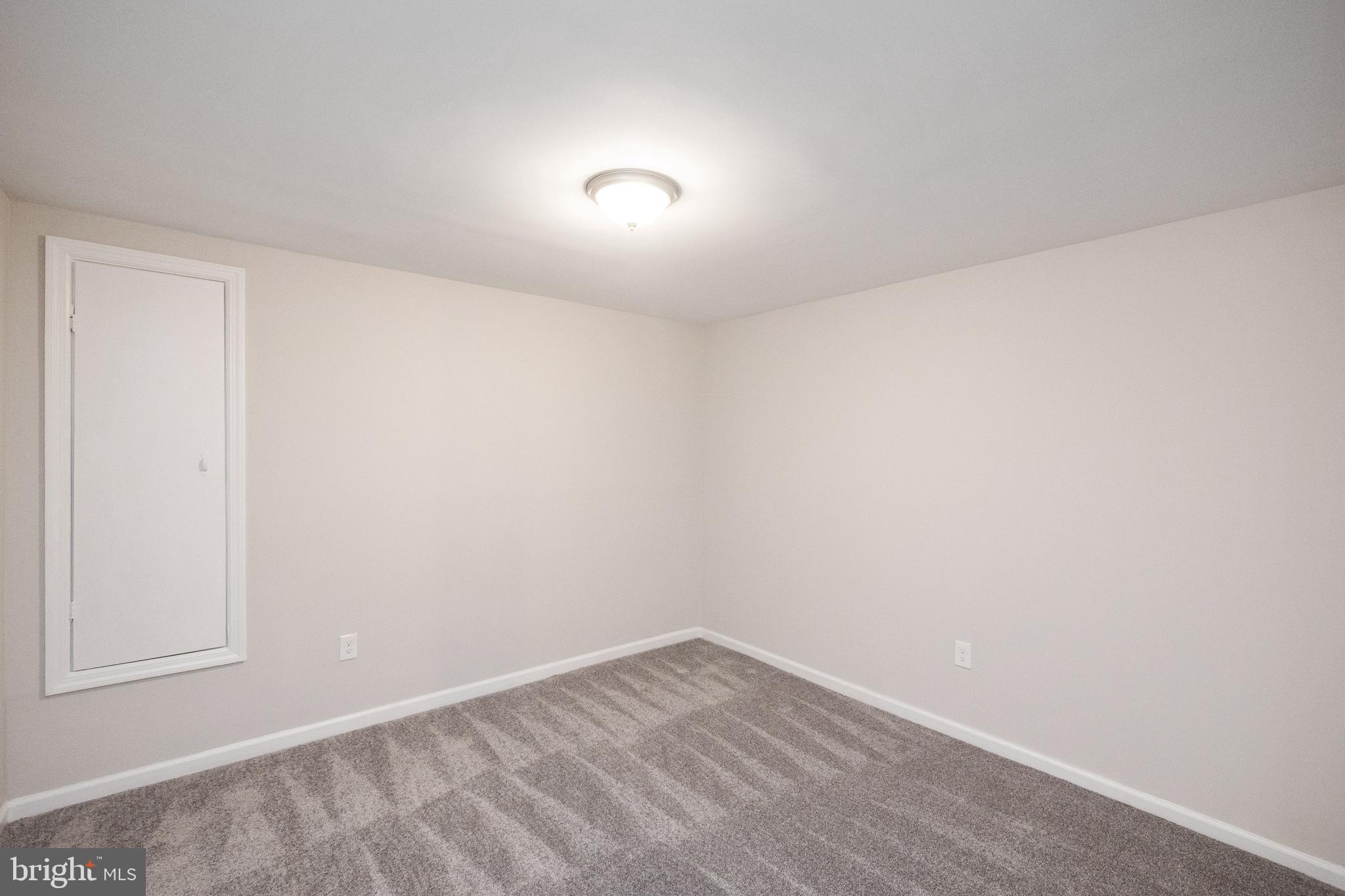 BURKE CENTRE - Residential