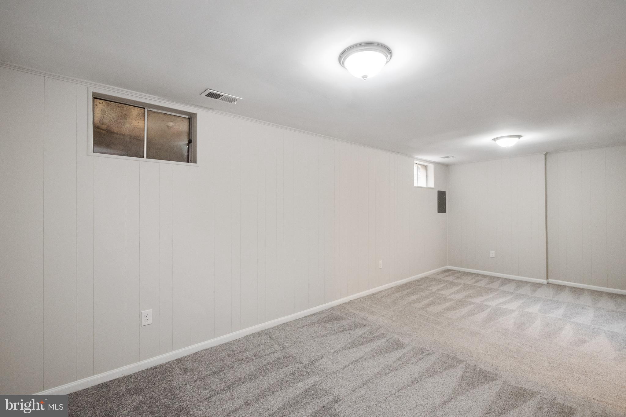 BURKE CENTRE - Residential