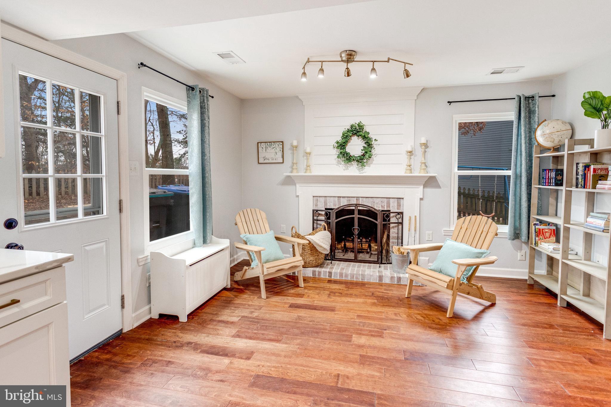 MONTCLAIR - Residential