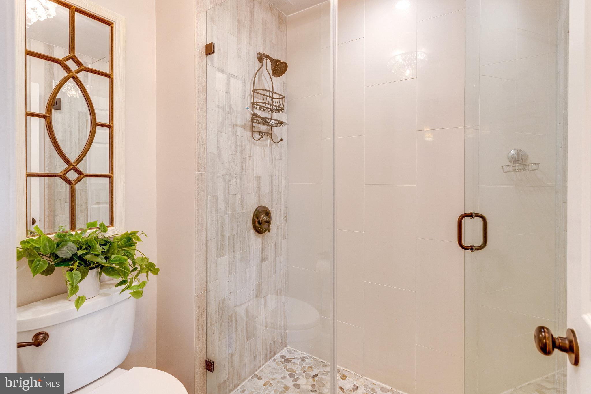 MONTCLAIR - Residential