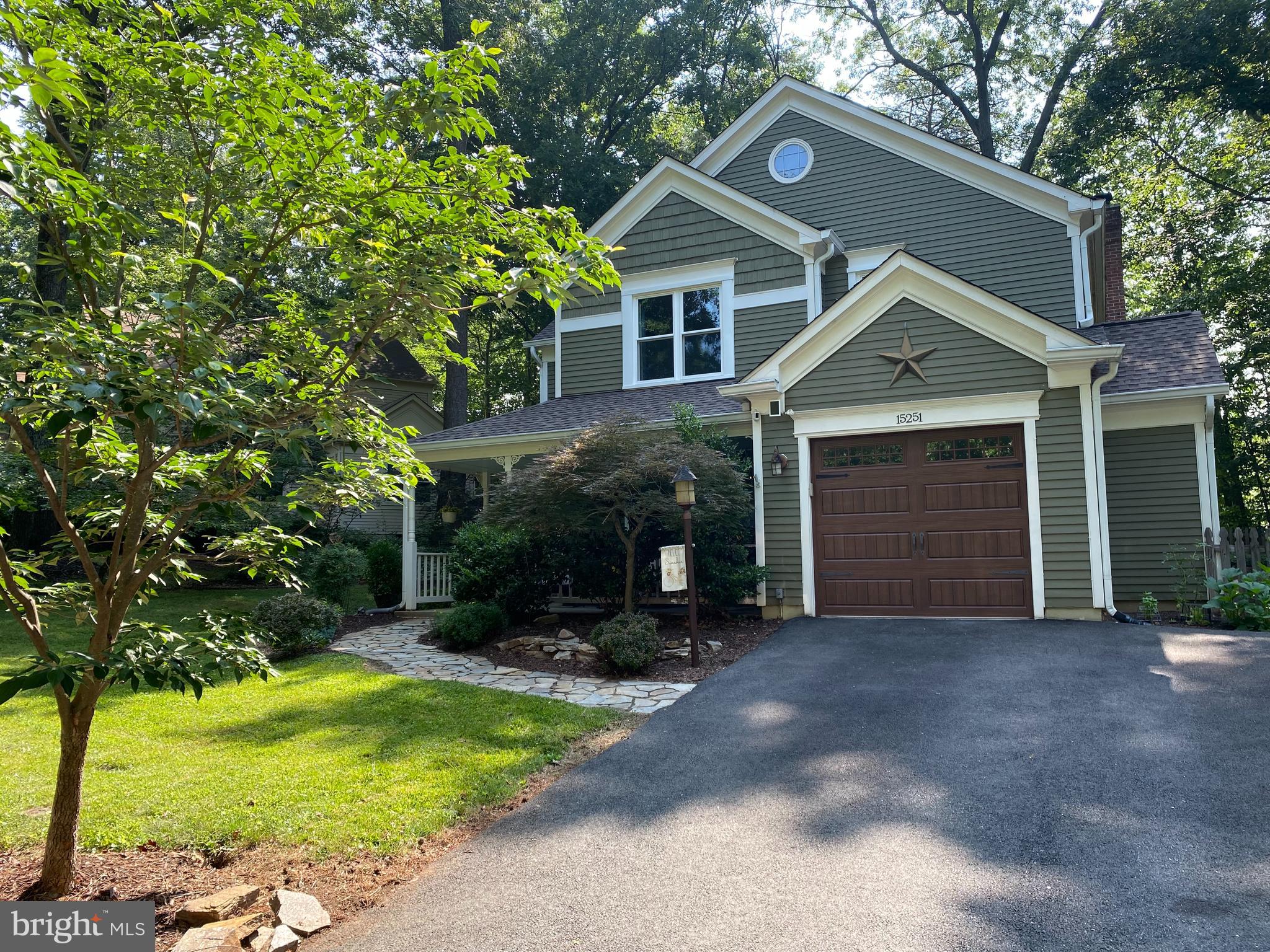 MONTCLAIR - Residential