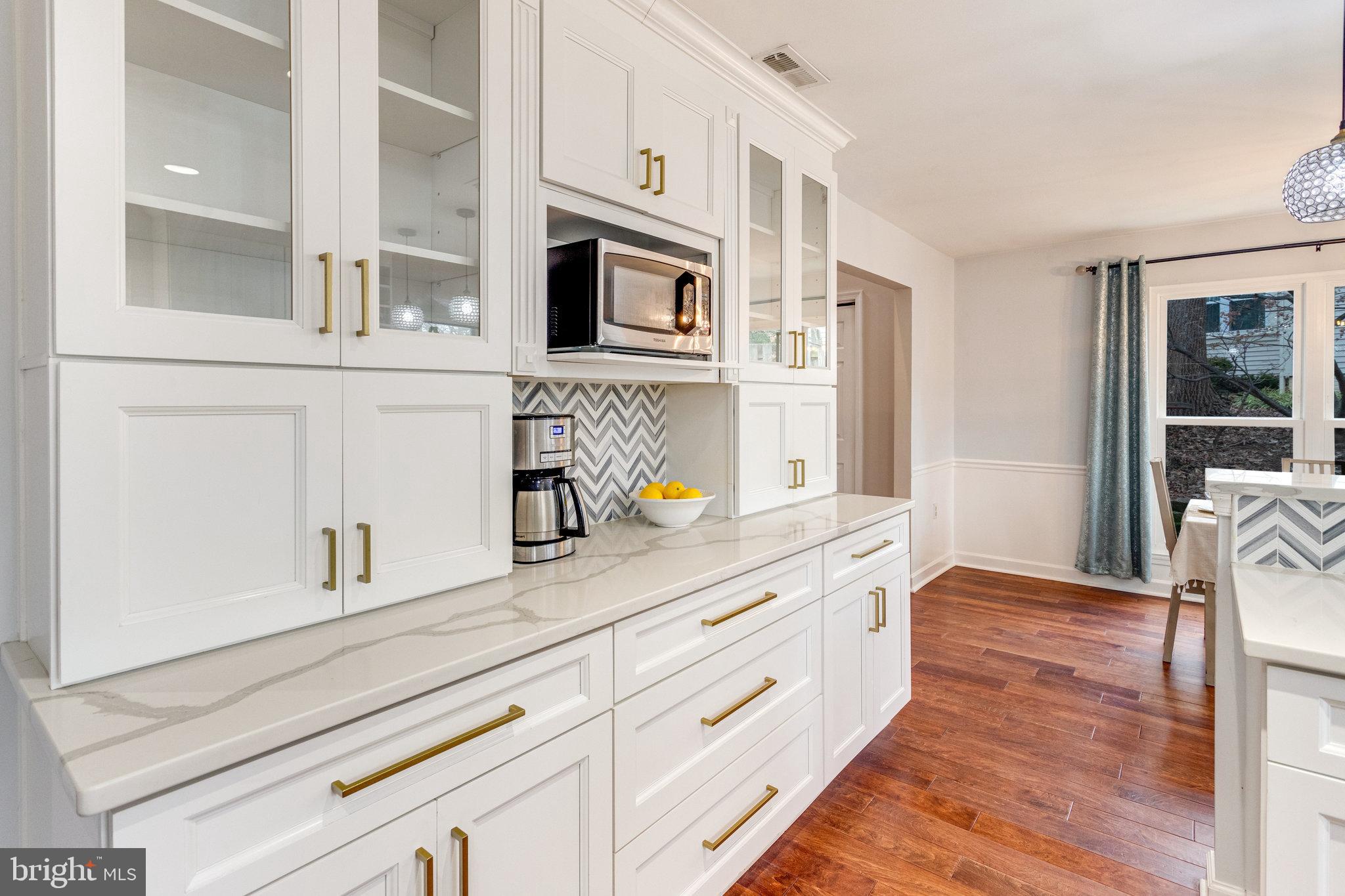 MONTCLAIR - Residential