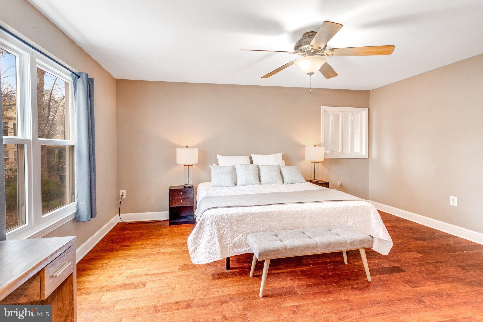 MONTCLAIR - Residential