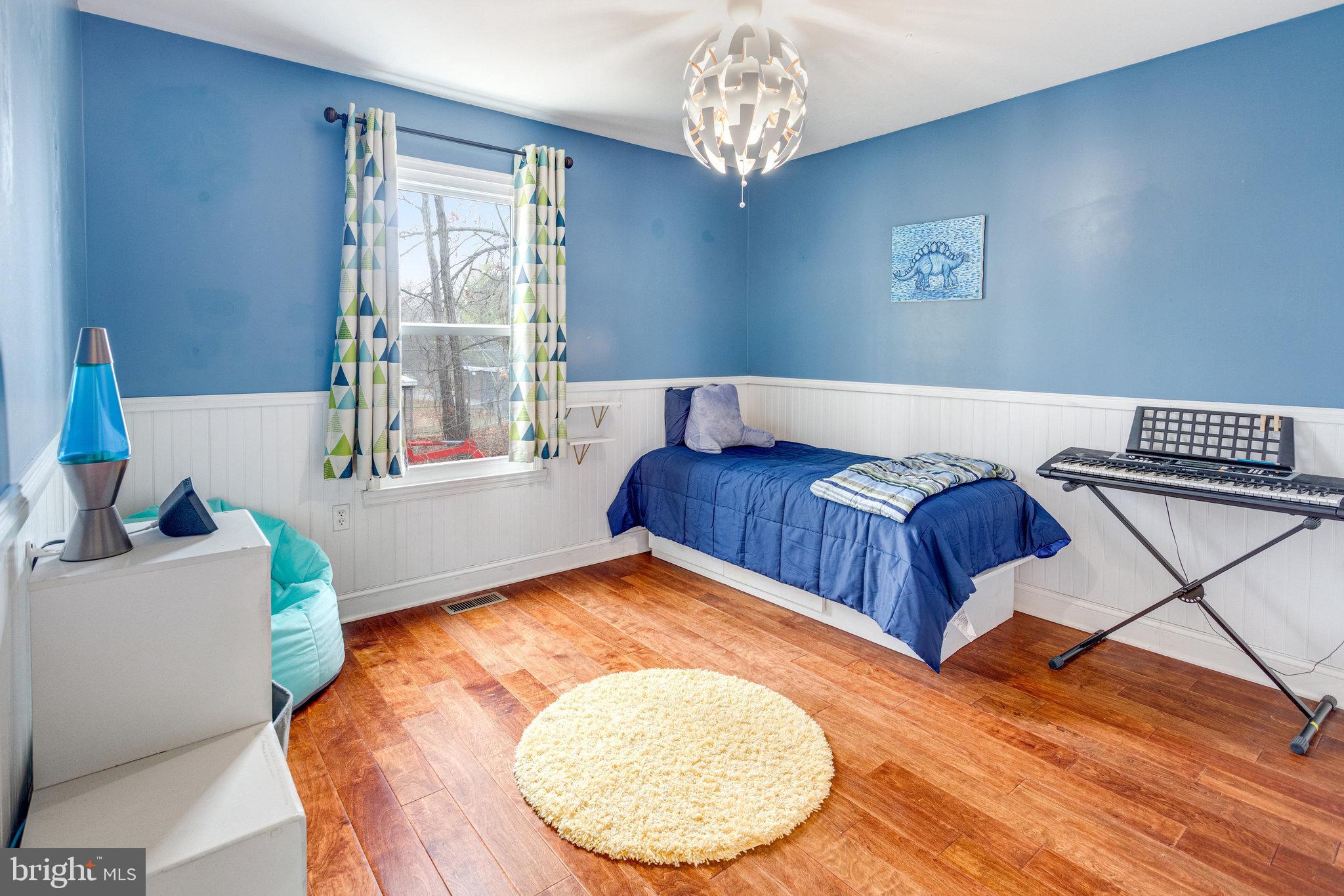 MONTCLAIR - Residential