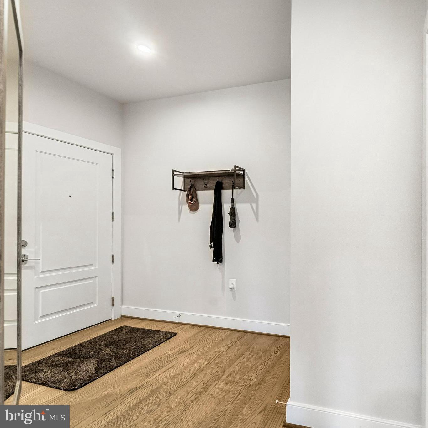 METROPARK AT ARROWBROOK - Residential