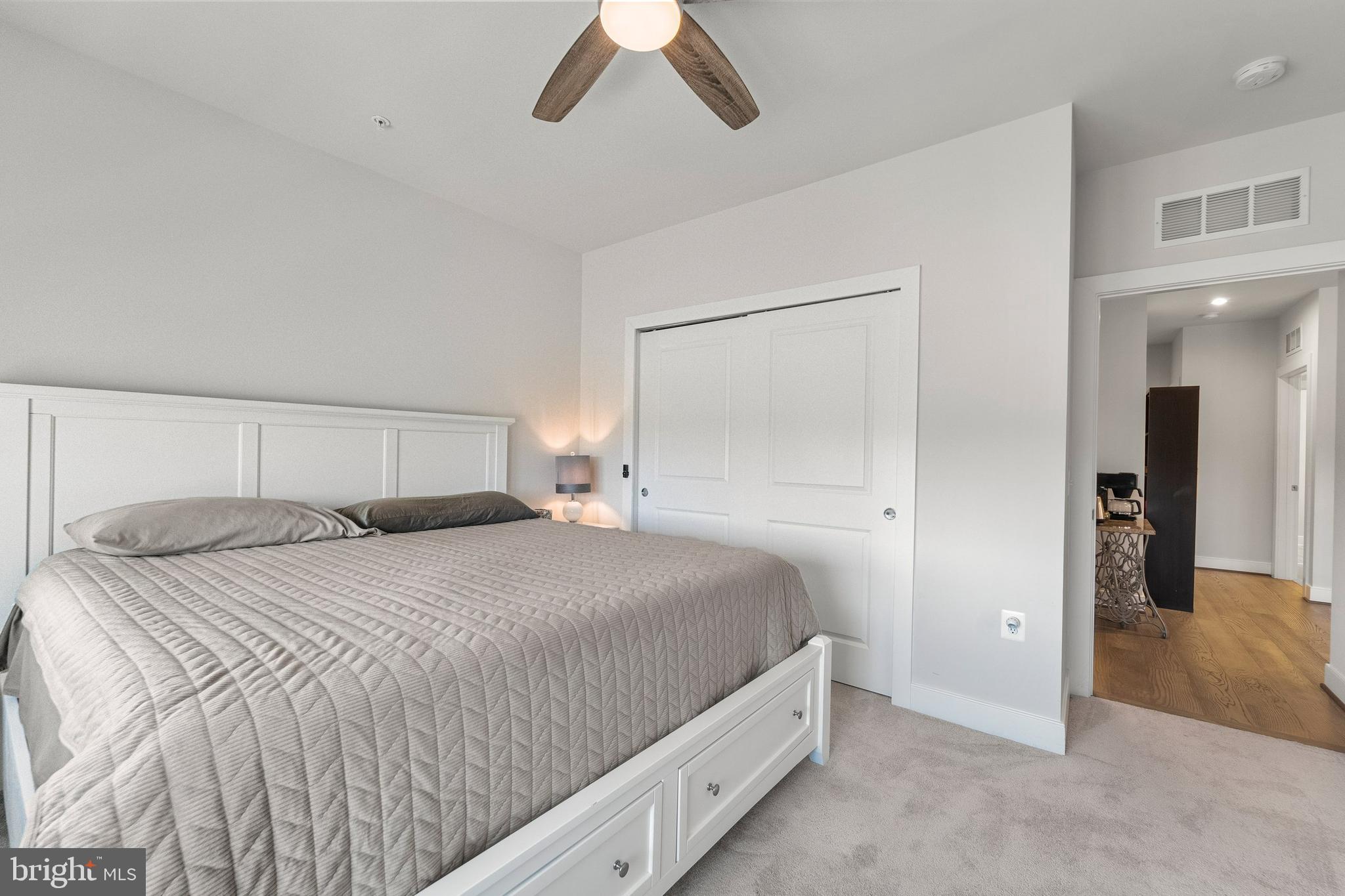 METROPARK AT ARROWBROOK - Residential