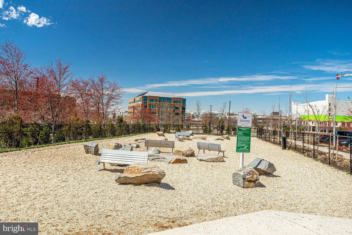 METROPARK AT ARROWBROOK - Residential