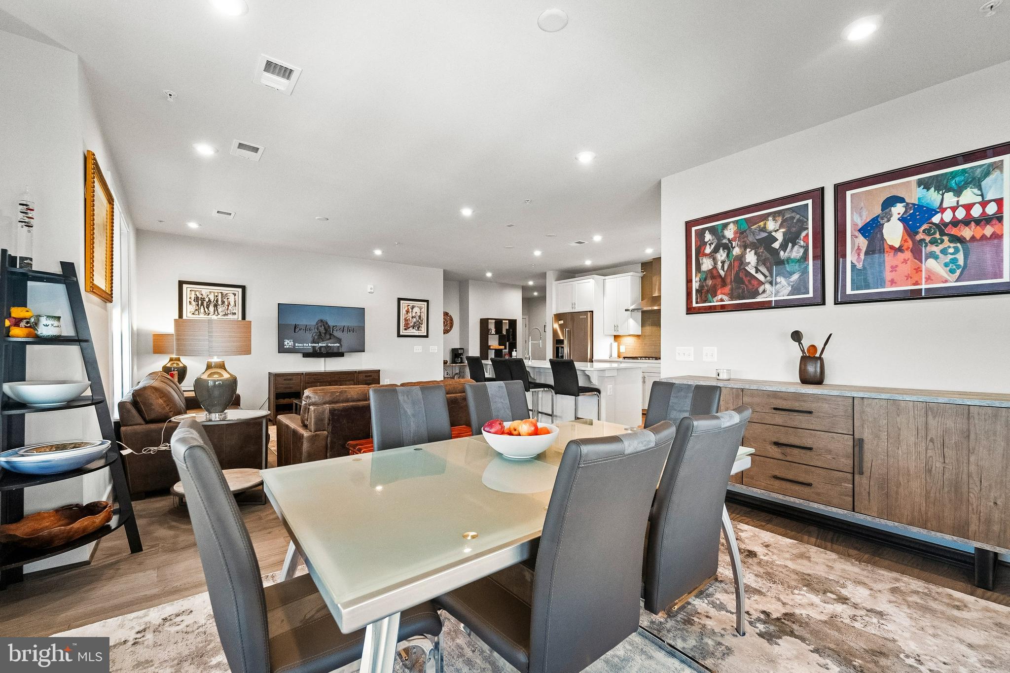 METROPARK AT ARROWBROOK - Residential