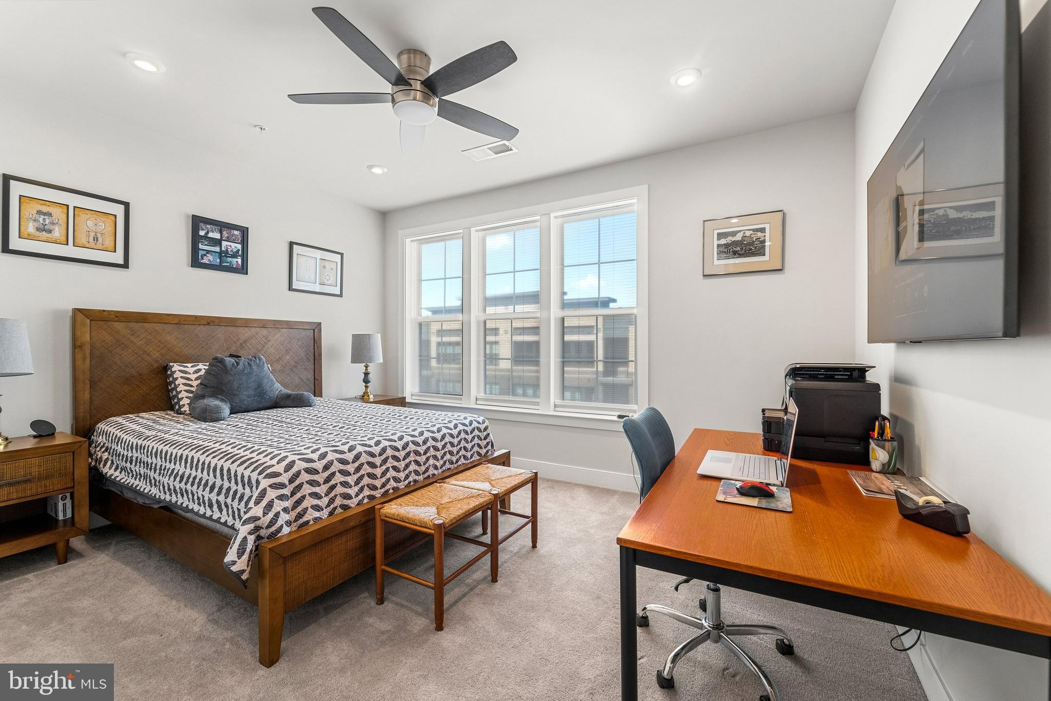 METROPARK AT ARROWBROOK - Residential