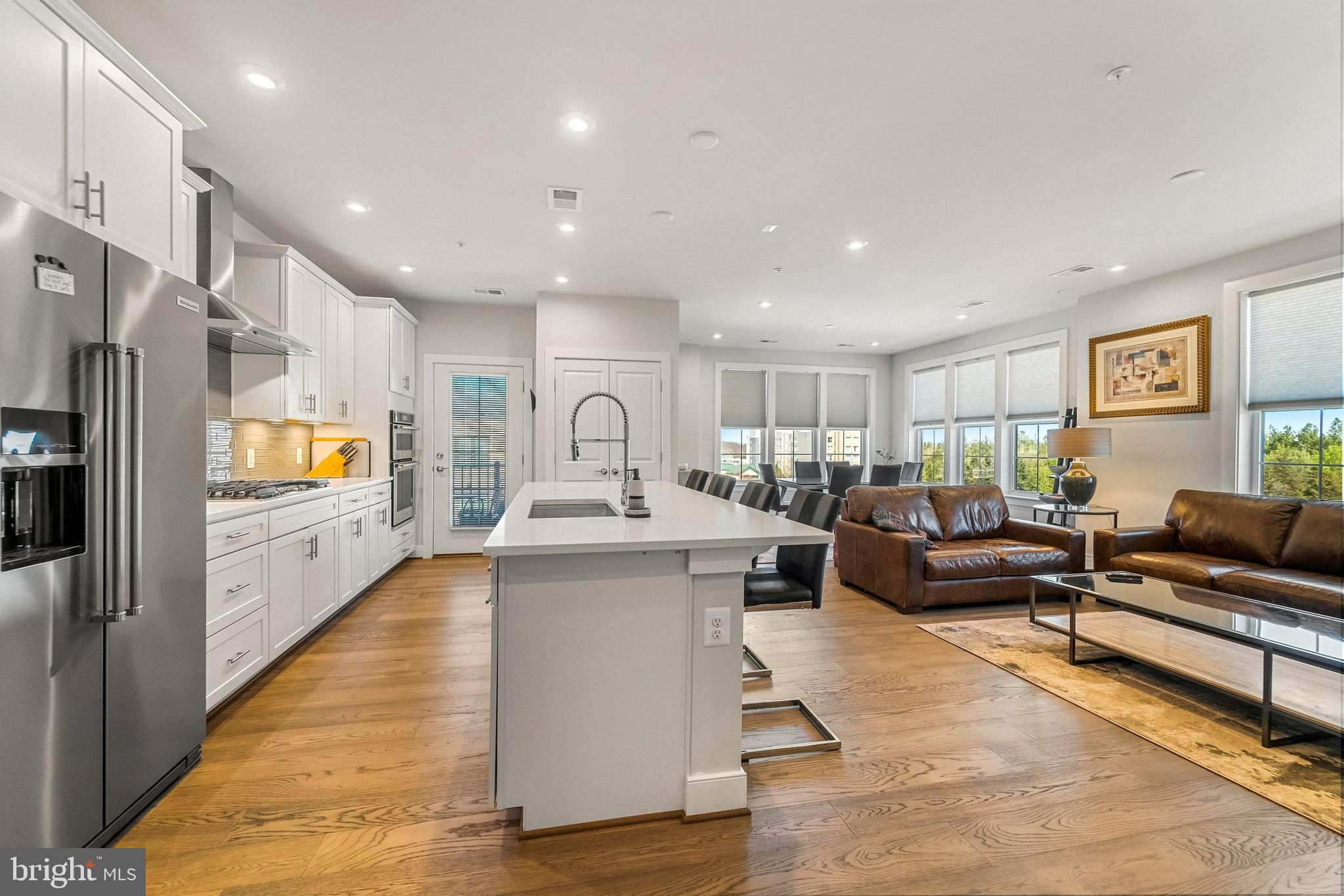 METROPARK AT ARROWBROOK - Residential