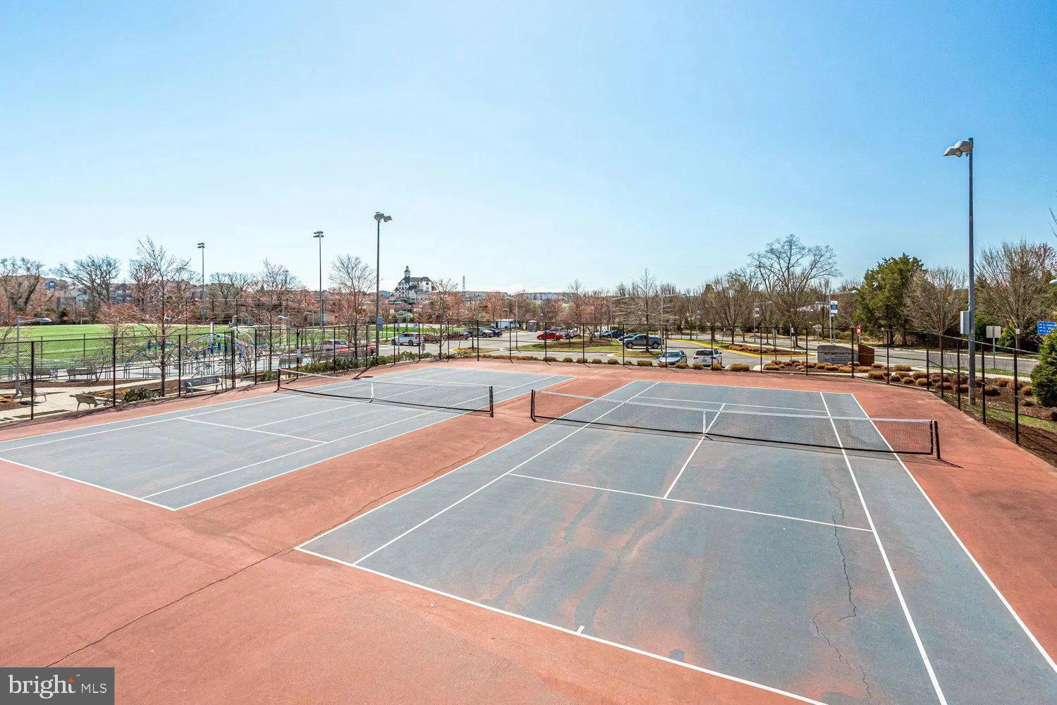 METROPARK AT ARROWBROOK - Residential