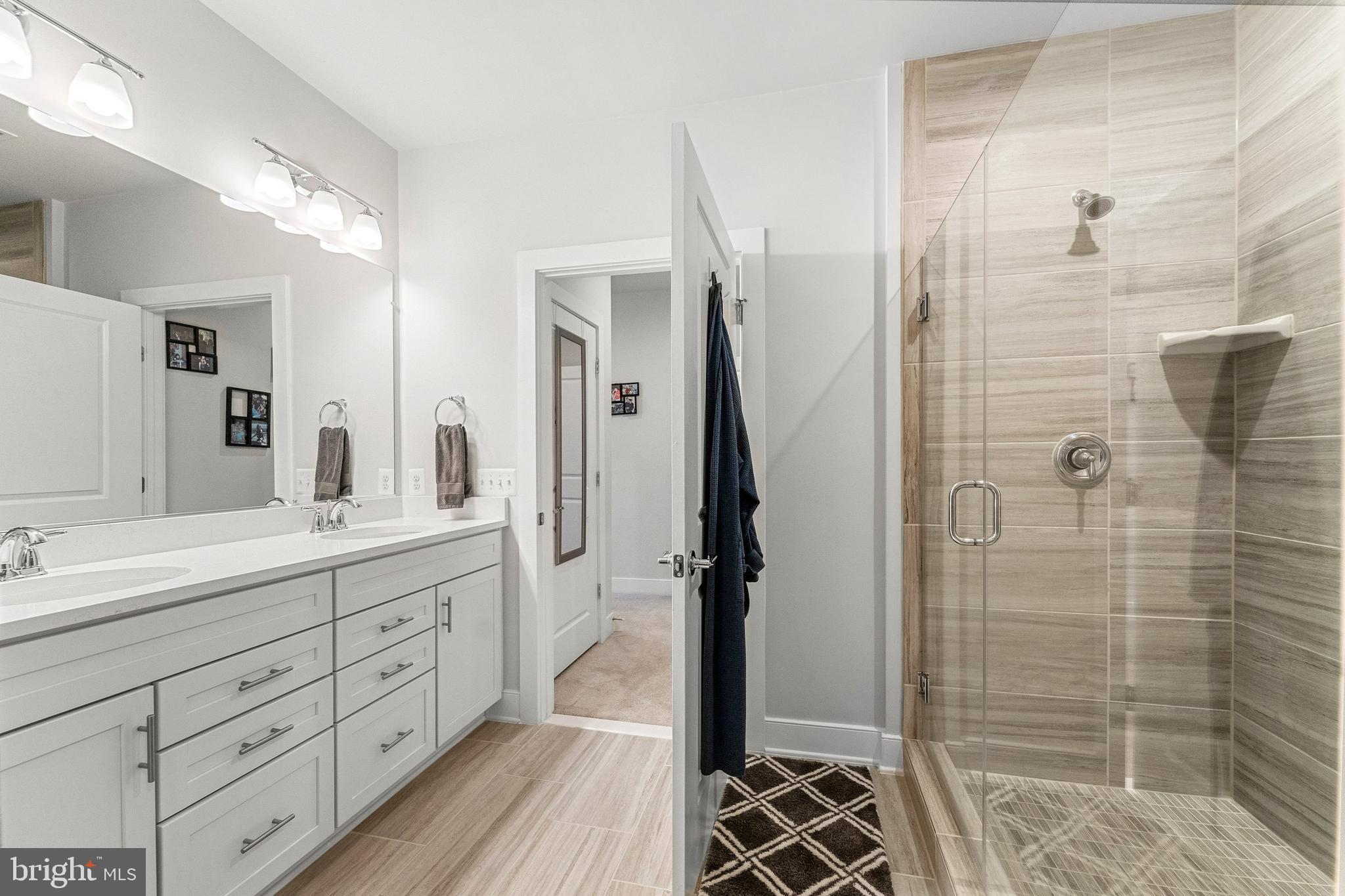 METROPARK AT ARROWBROOK - Residential