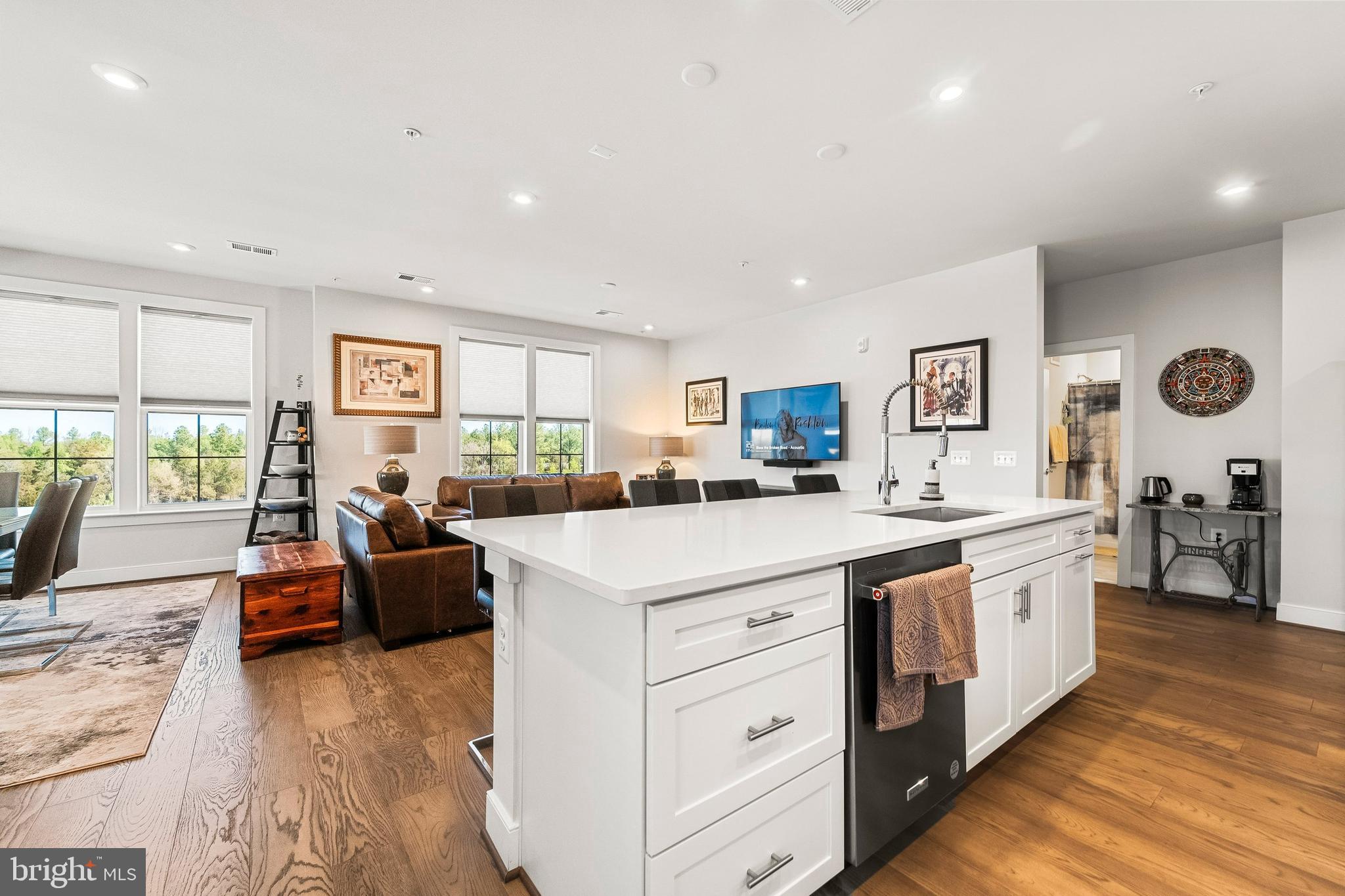 METROPARK AT ARROWBROOK - Residential