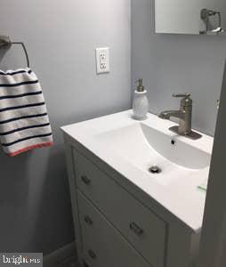 HARBOR VIEW - Residential Lease