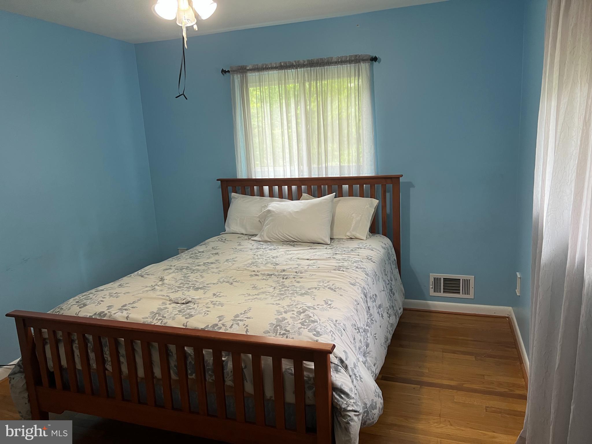 FAIRVIEW ESTATES - Residential