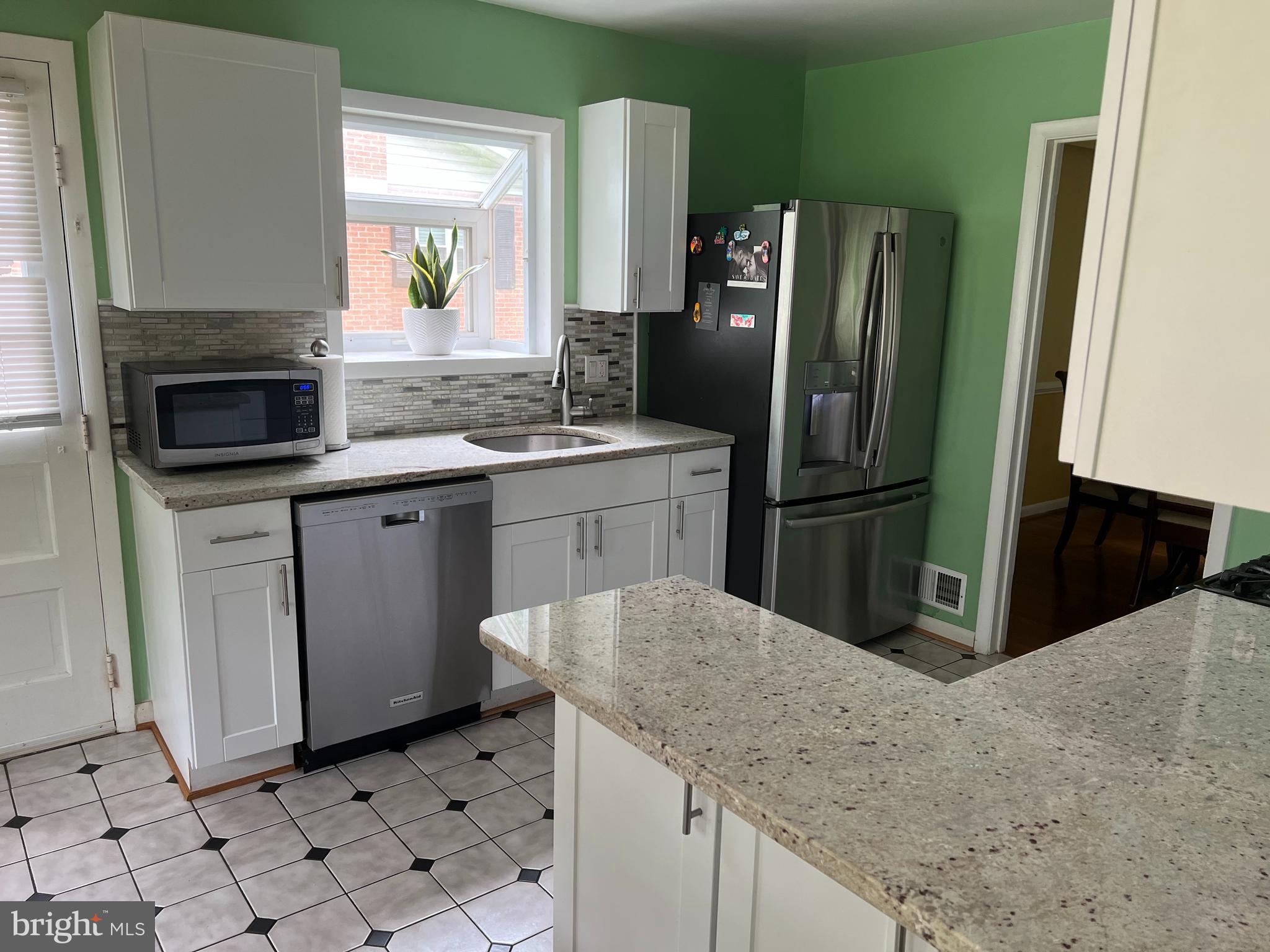 FAIRVIEW ESTATES - Residential