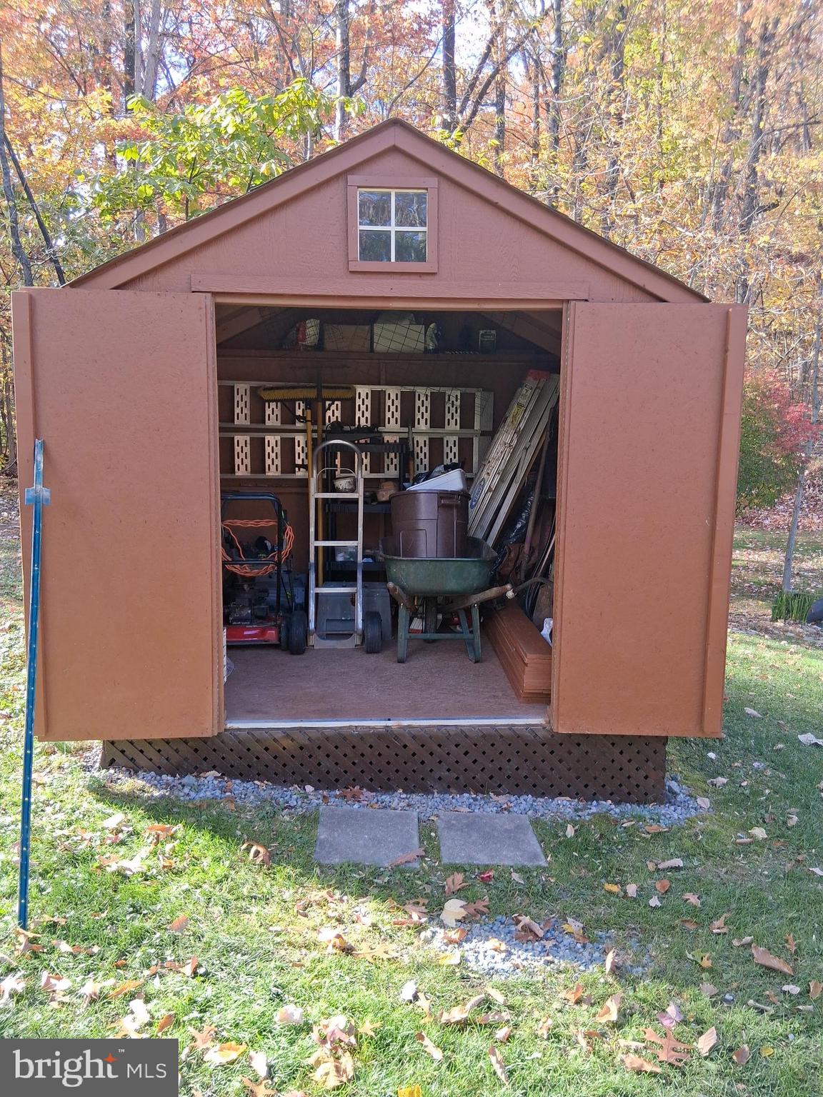 SHENANDOAH RETREAT - Residential