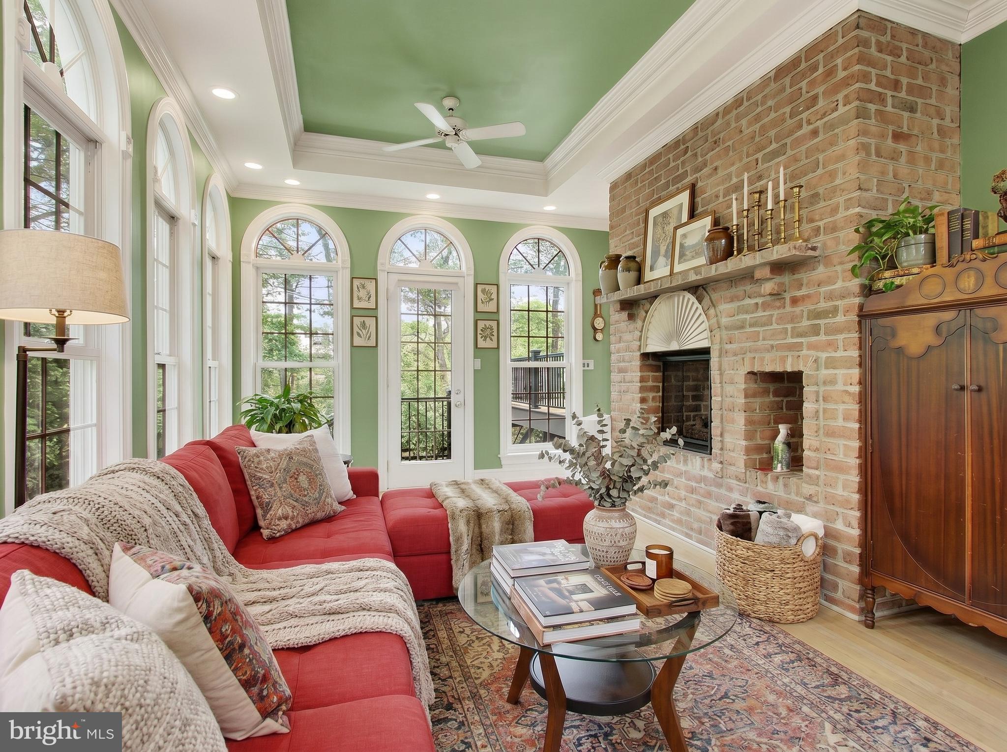 LAKE MEADE - Residential
