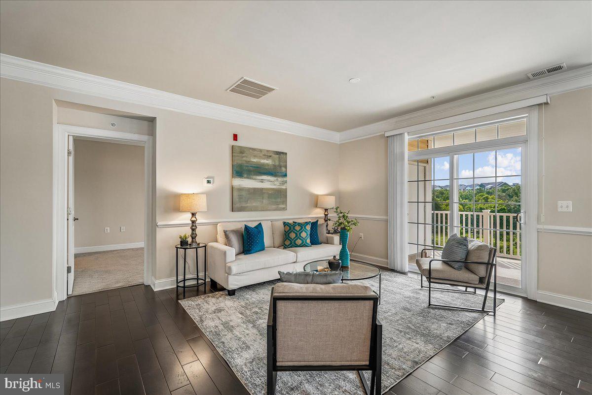 44605 YORK CREST TERRACE 401