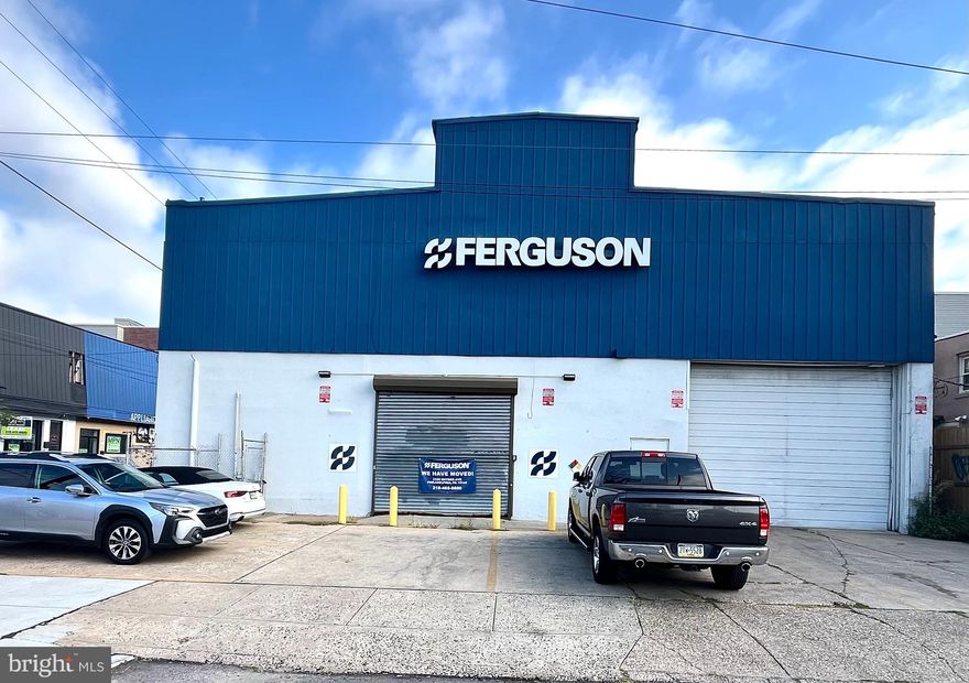 12,000SF warehouse space with additional office and showroom. Property features 2 drive in garage doors, and off-street parking for 5 cars.  Ceiling heights 10 – 18 feet. Ideal use for warehouse, contractor storage, light manufacturing,Property sits along Market Street. Zoned ICMX.  Located on the Washington Avenue commercial corridor, close to public transportation and with easy access to I-76, I-95 and Walt Whitman Bridge.