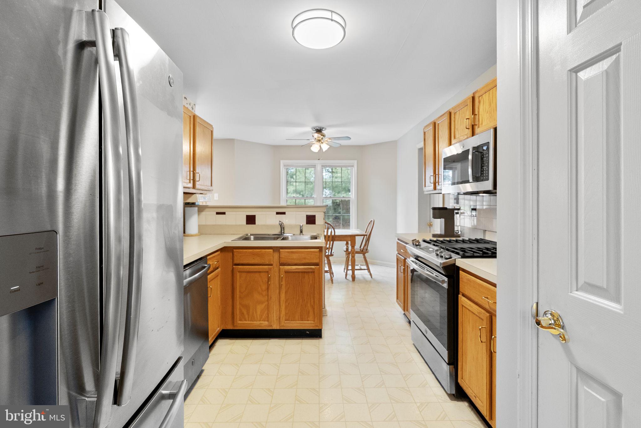 WATERFORD GREENE - Residential