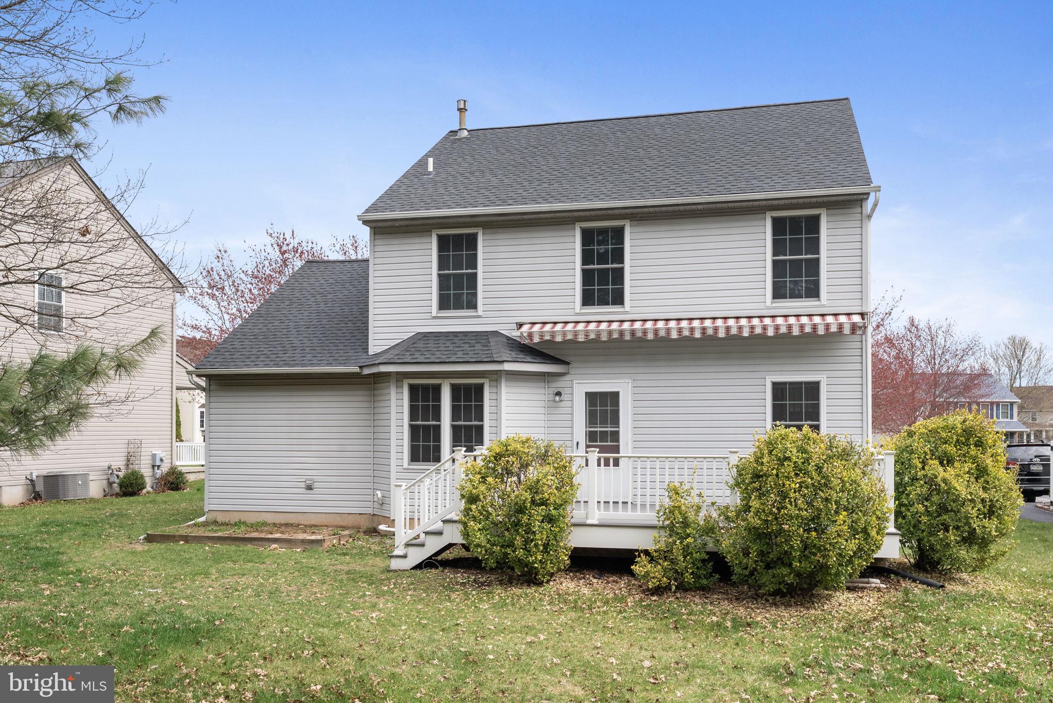 WATERFORD GREENE - Residential