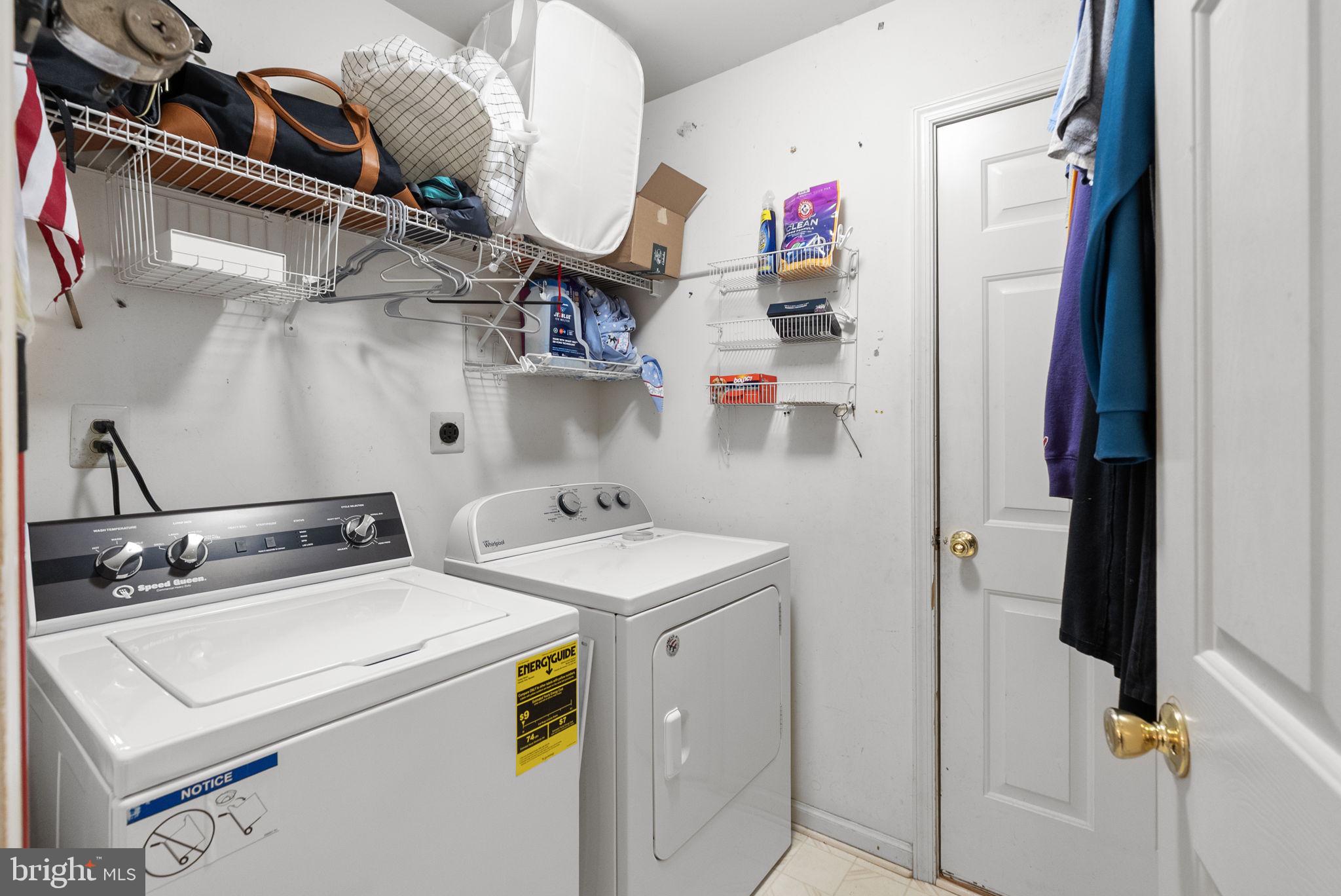 WATERFORD GREENE - Residential