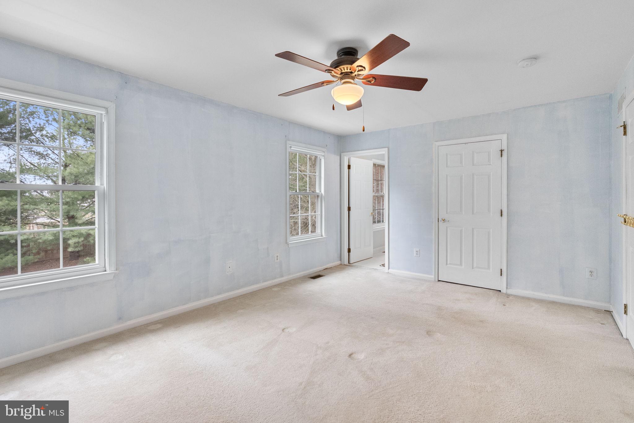 WATERFORD GREENE - Residential