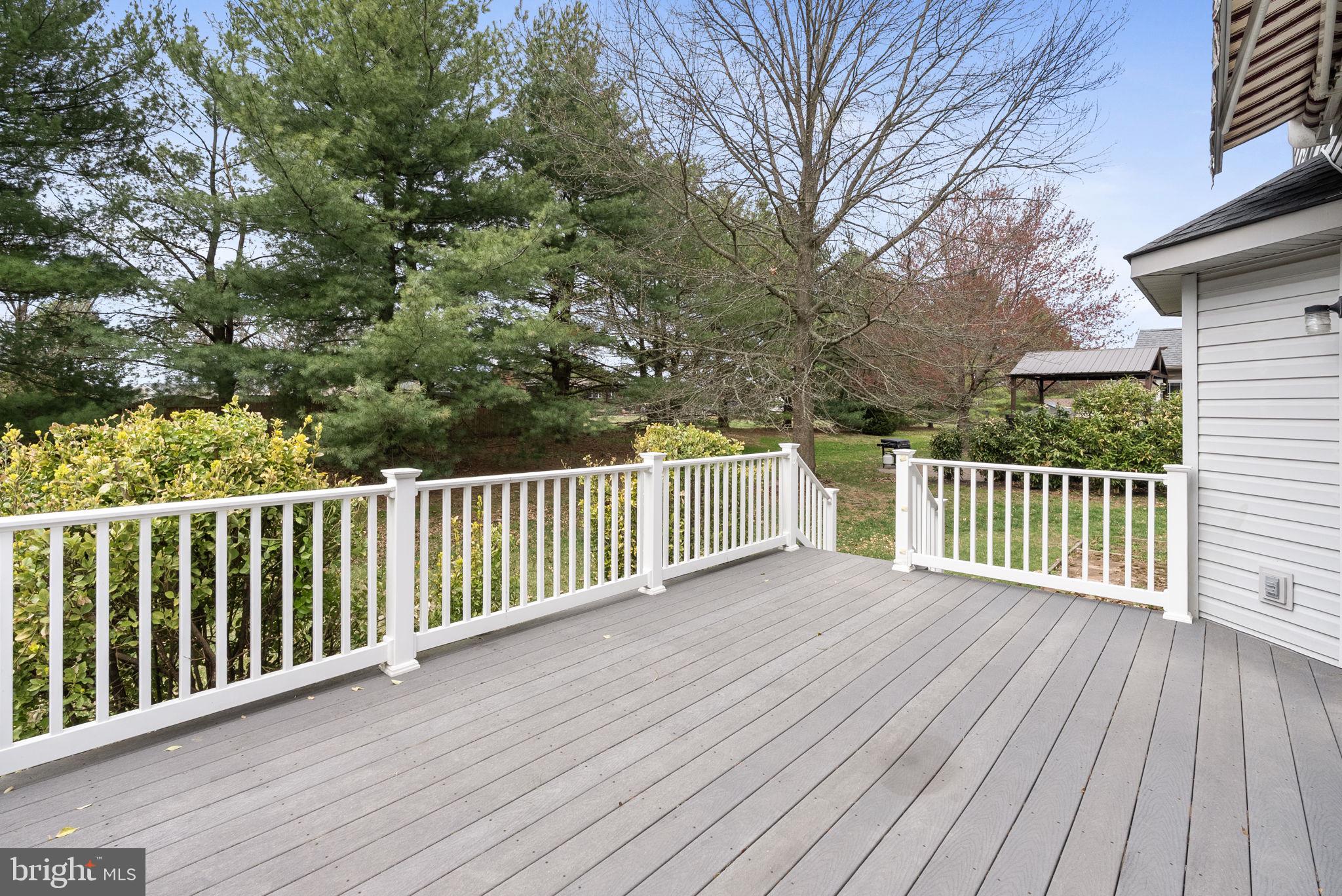 WATERFORD GREENE - Residential