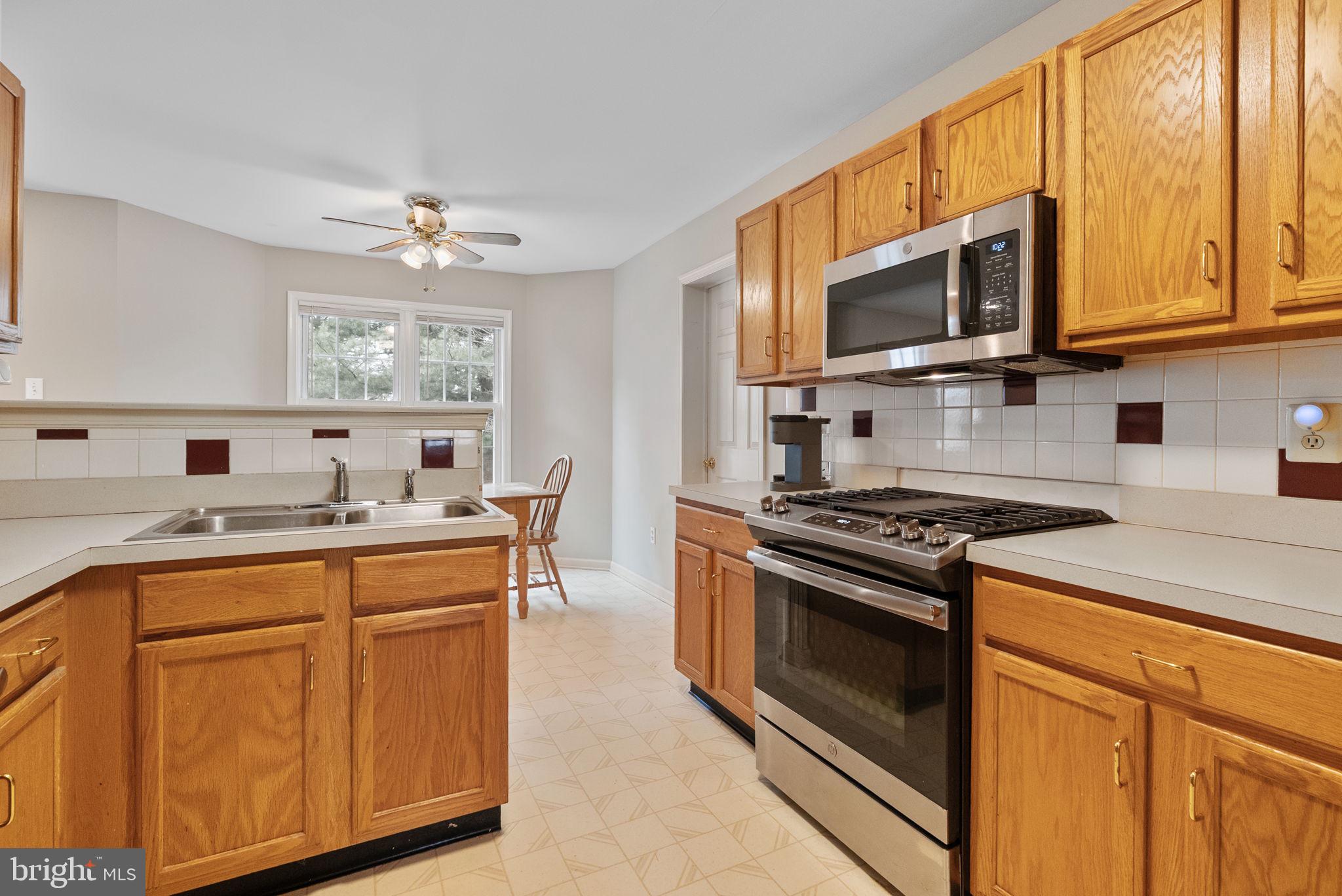 WATERFORD GREENE - Residential