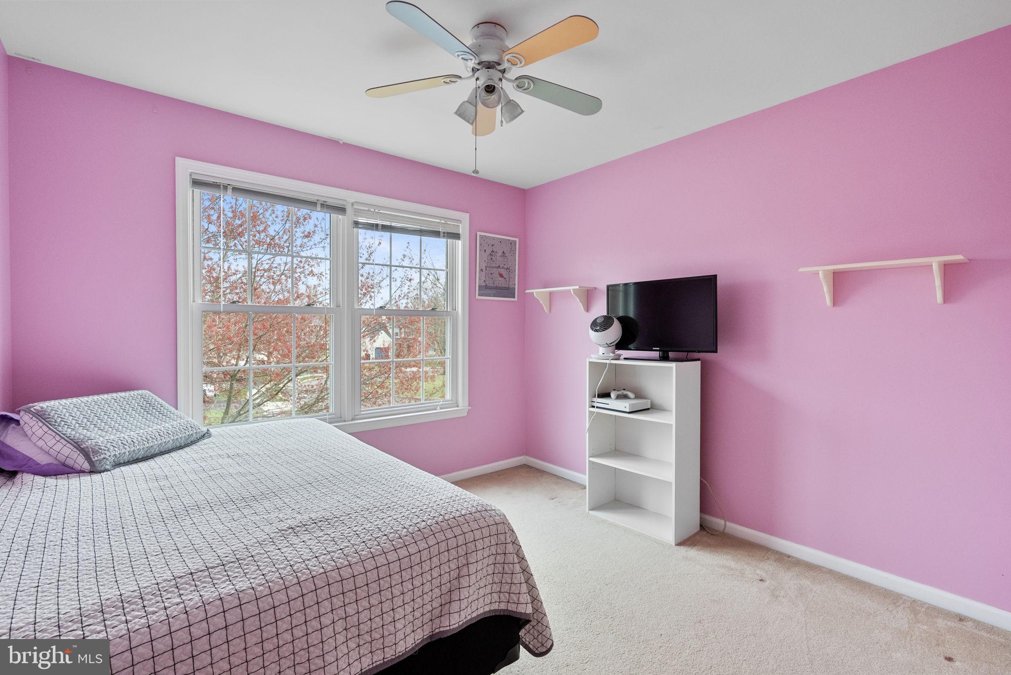 WATERFORD GREENE - Residential