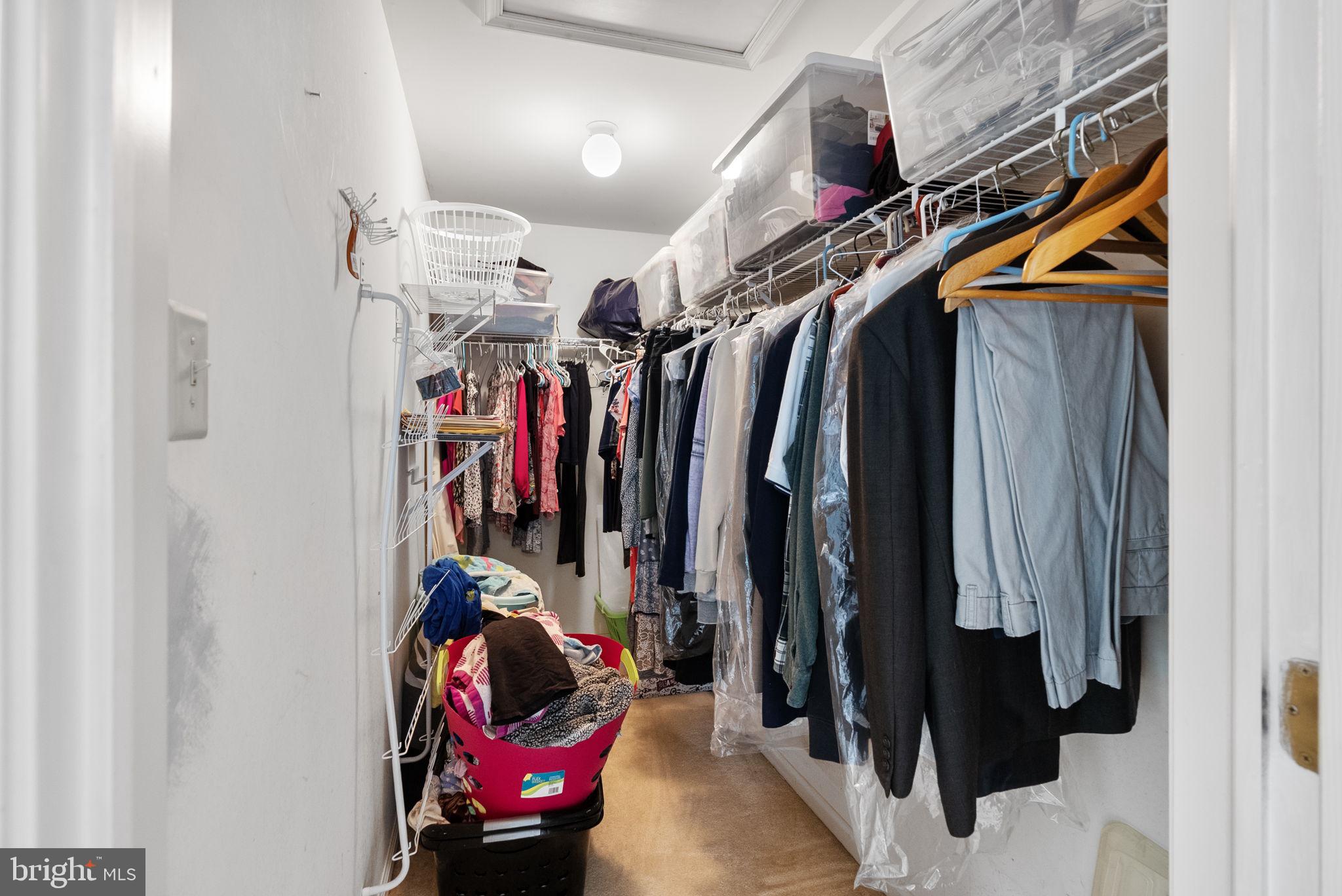 WATERFORD GREENE - Residential