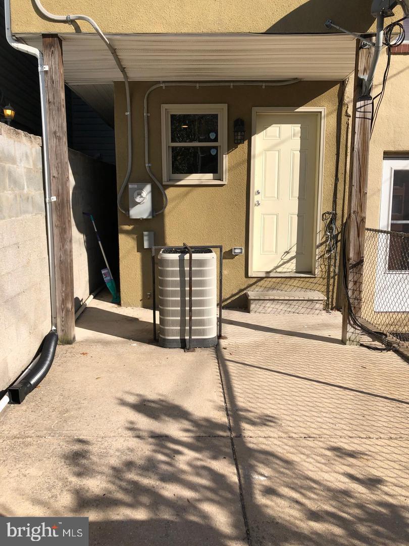 HOPKINS - Residential