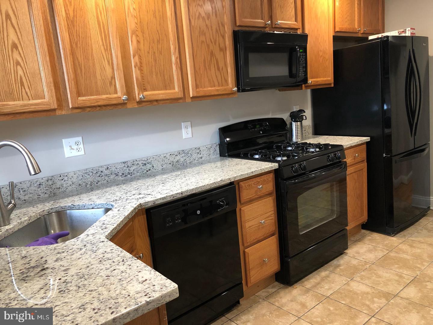 HOPKINS - Residential