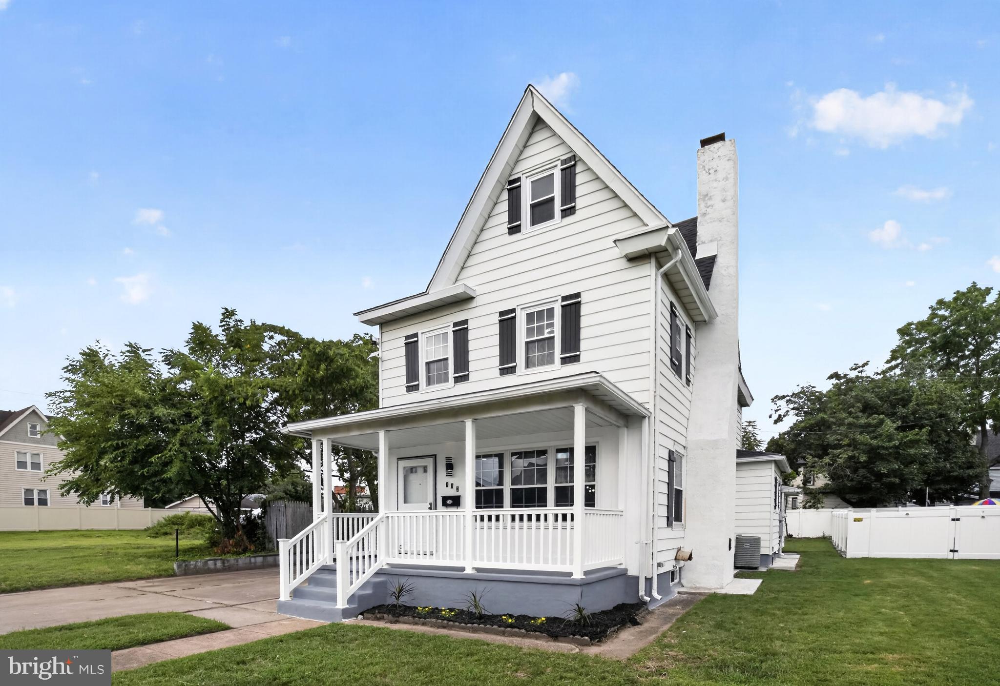 712 BILLINGS AVENUE