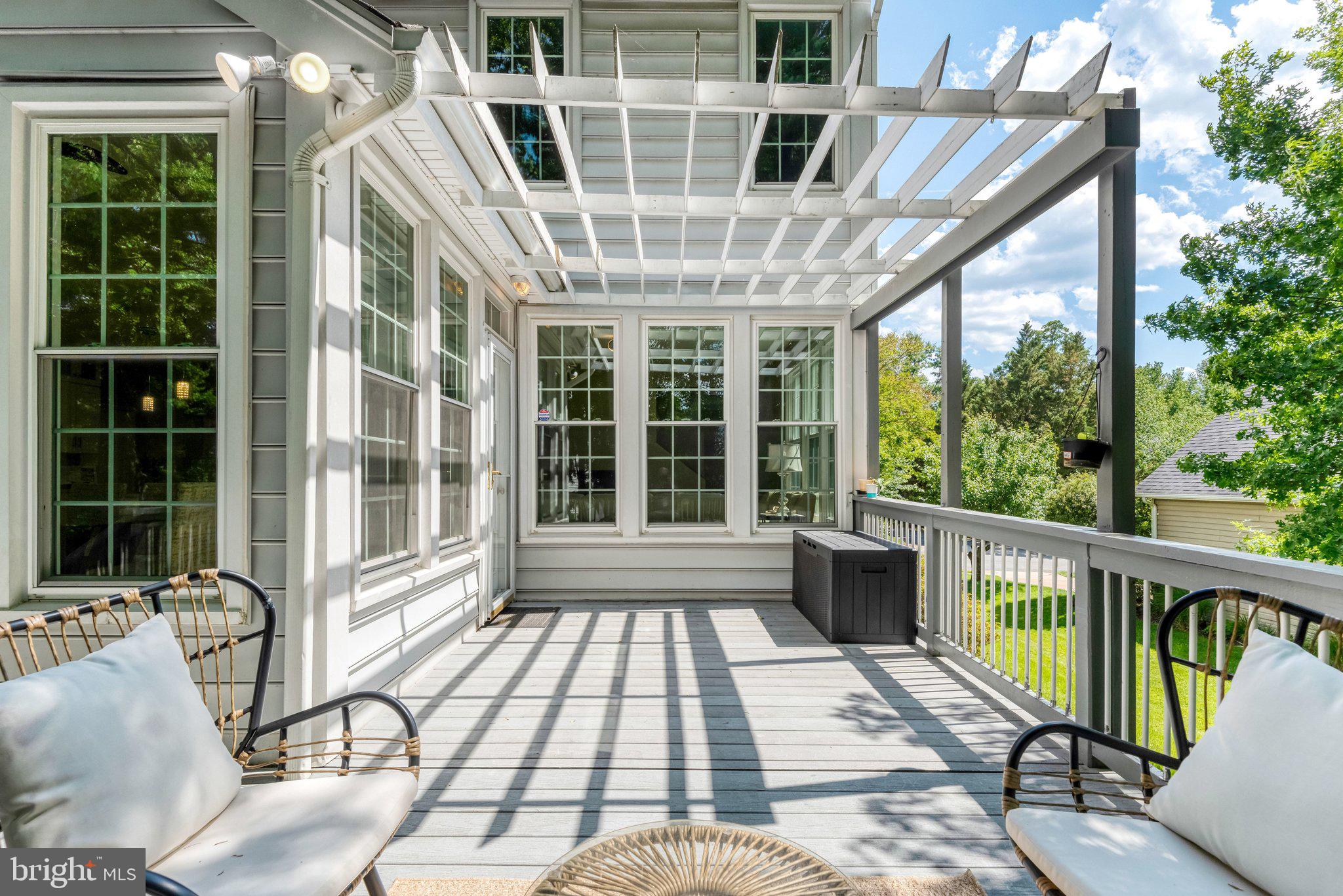 FAIR LAKES FOREST - Residential