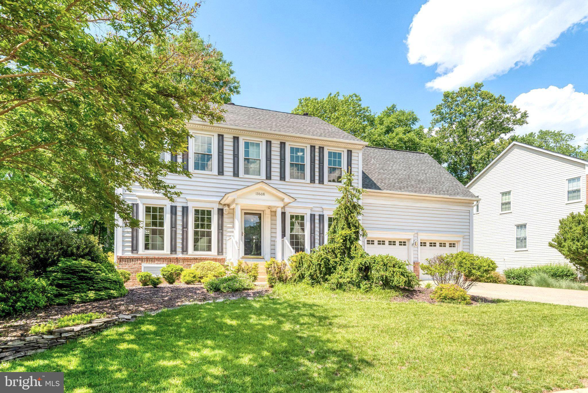 FAIR LAKES FOREST - Residential