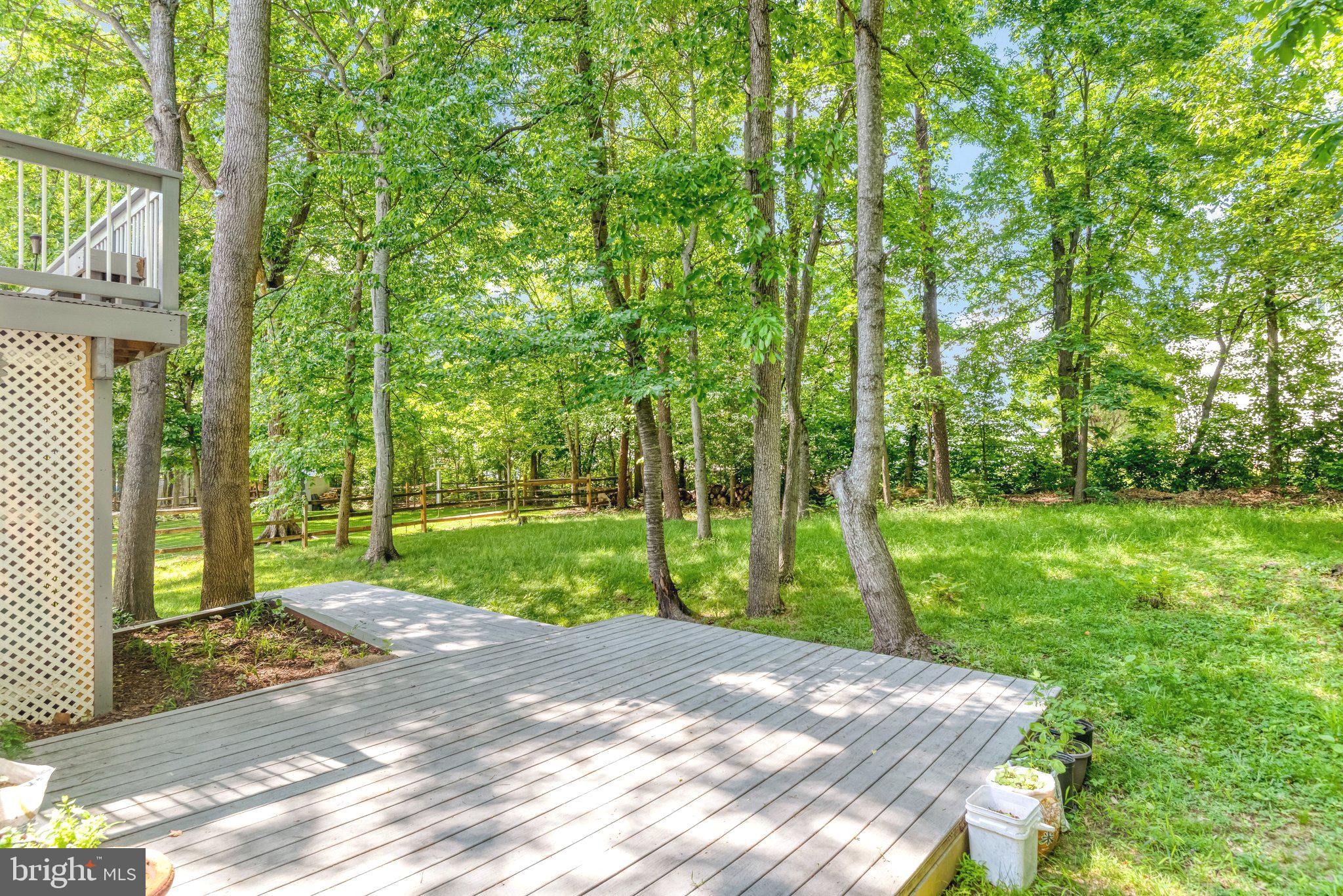 FAIR LAKES FOREST - Residential